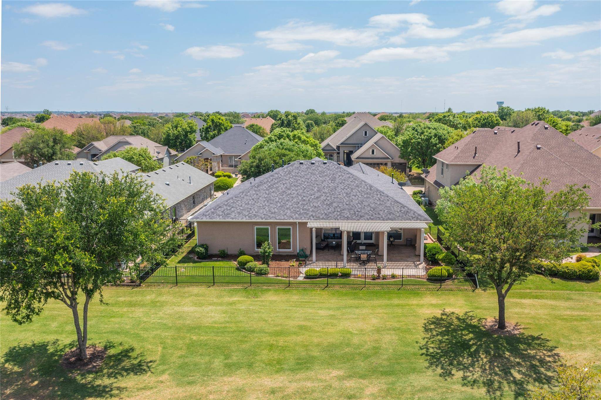 Denton, TX 76207,10404 Countryside Drive