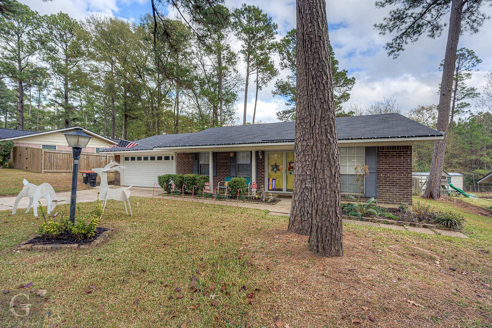 Haughton, LA 71037,105 Pine Lake Drive