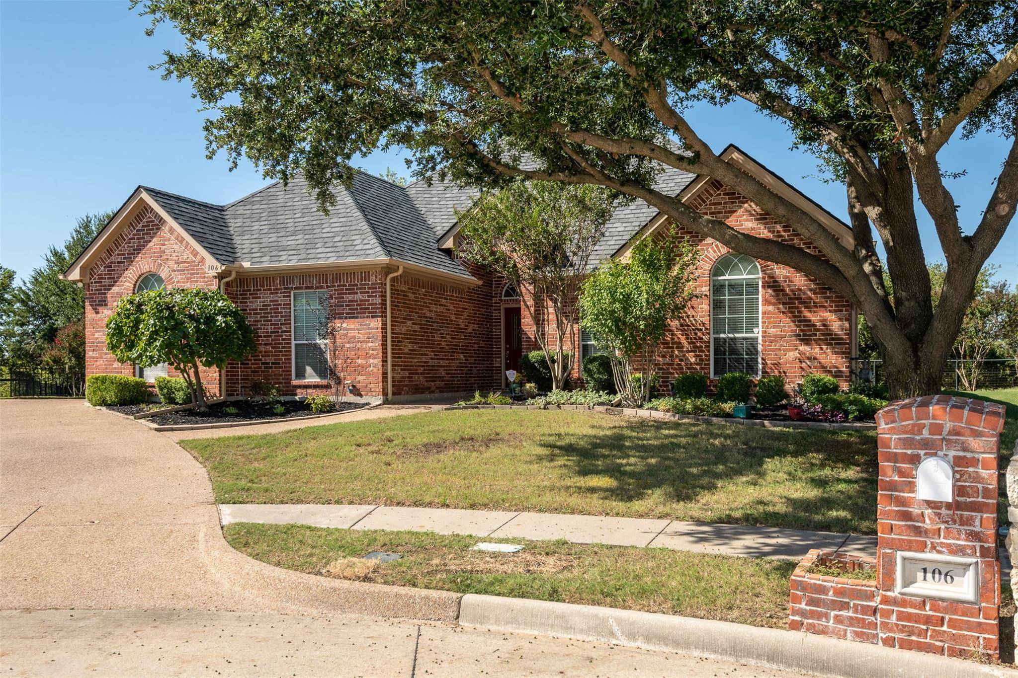 Mansfield, TX 76063,106 Chase Oaks Court