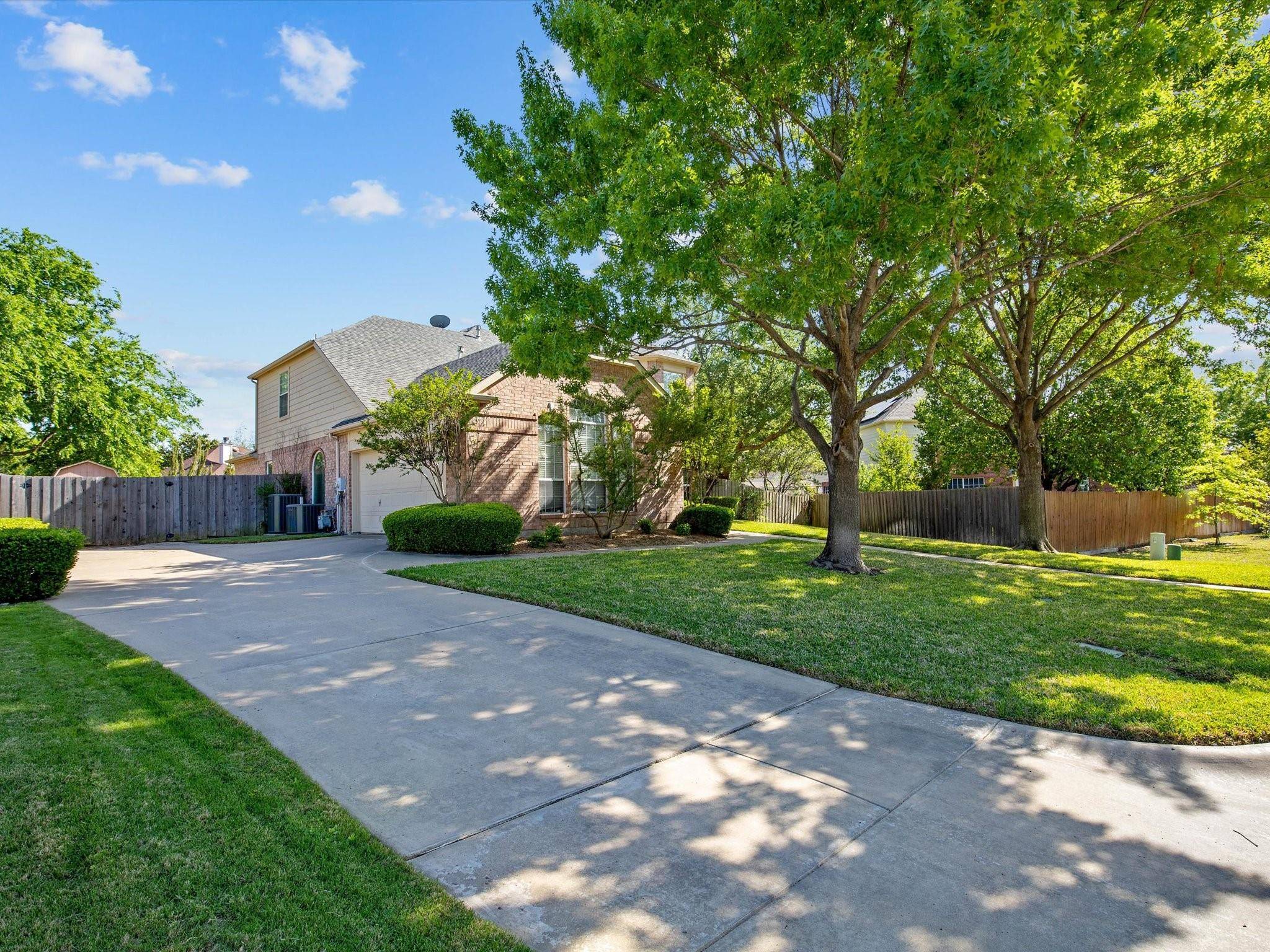 Mansfield, TX 76063,700 Saint Matthew Drive