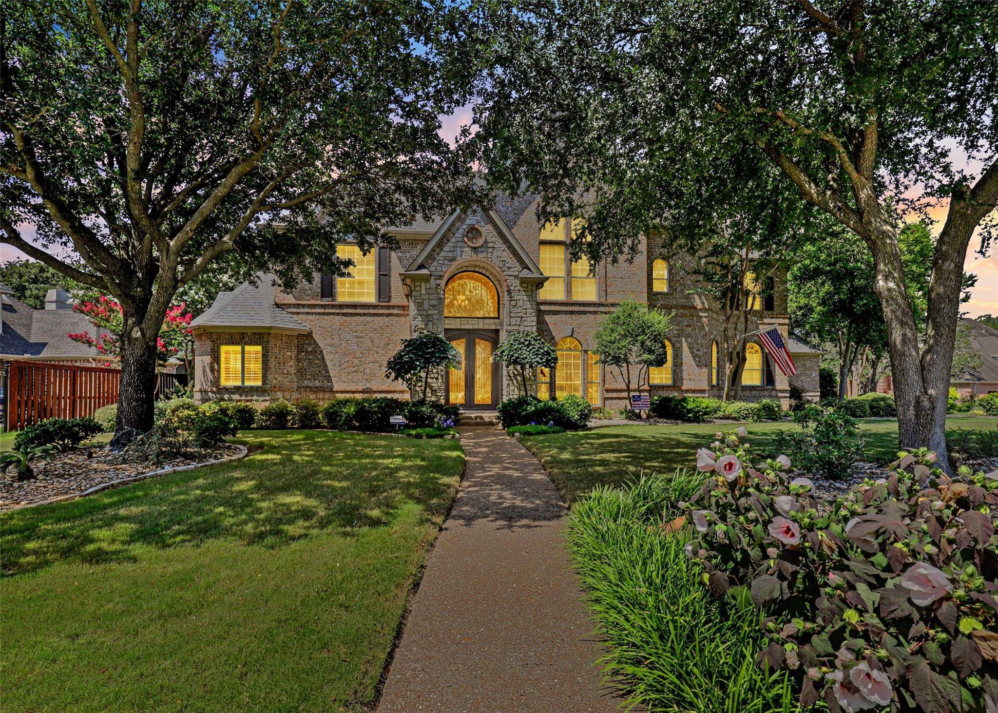 Southlake, TX 76092,800 Parkdale Drive