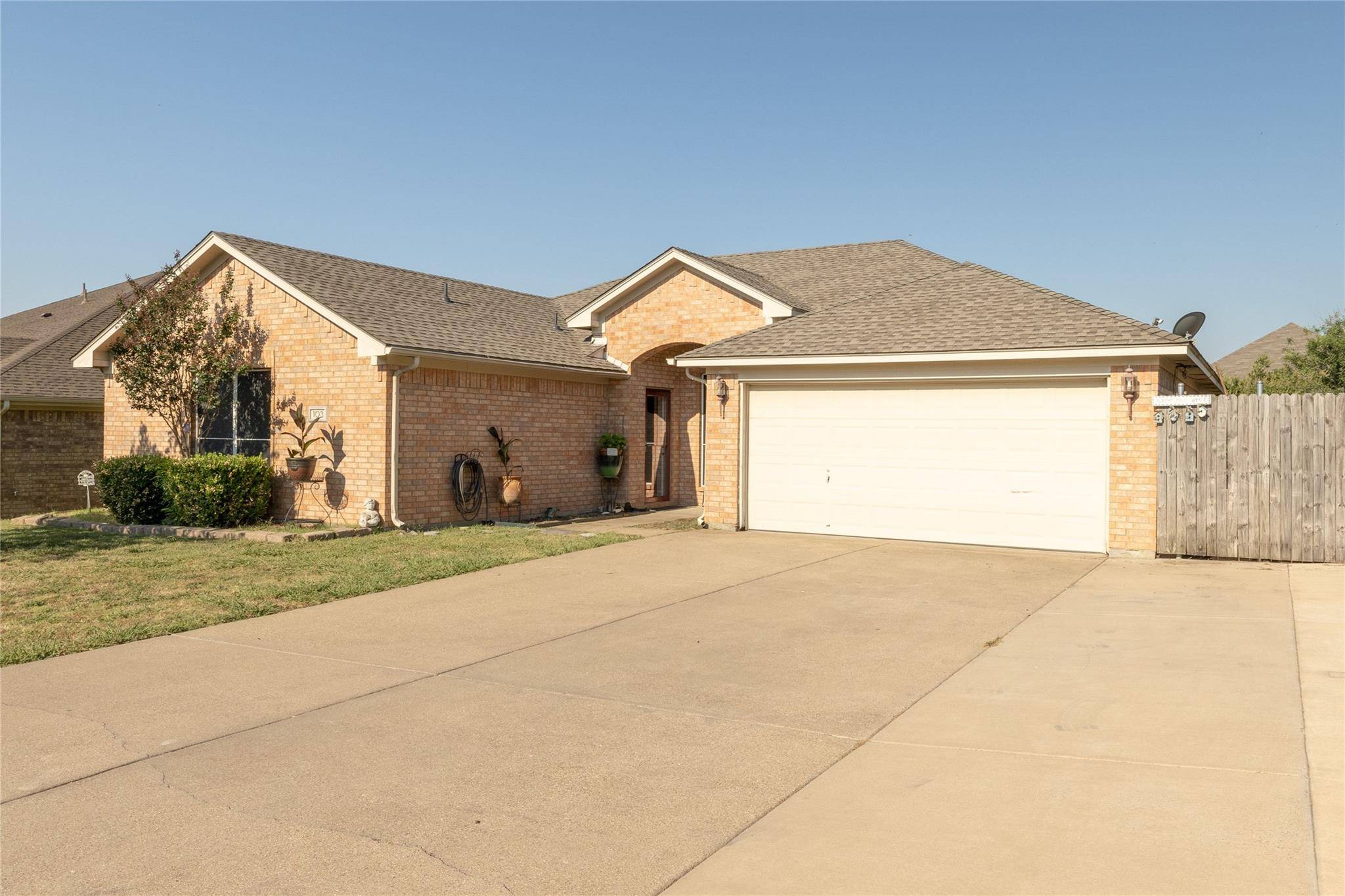 Alvarado, TX 76009,103 Stonewood Way