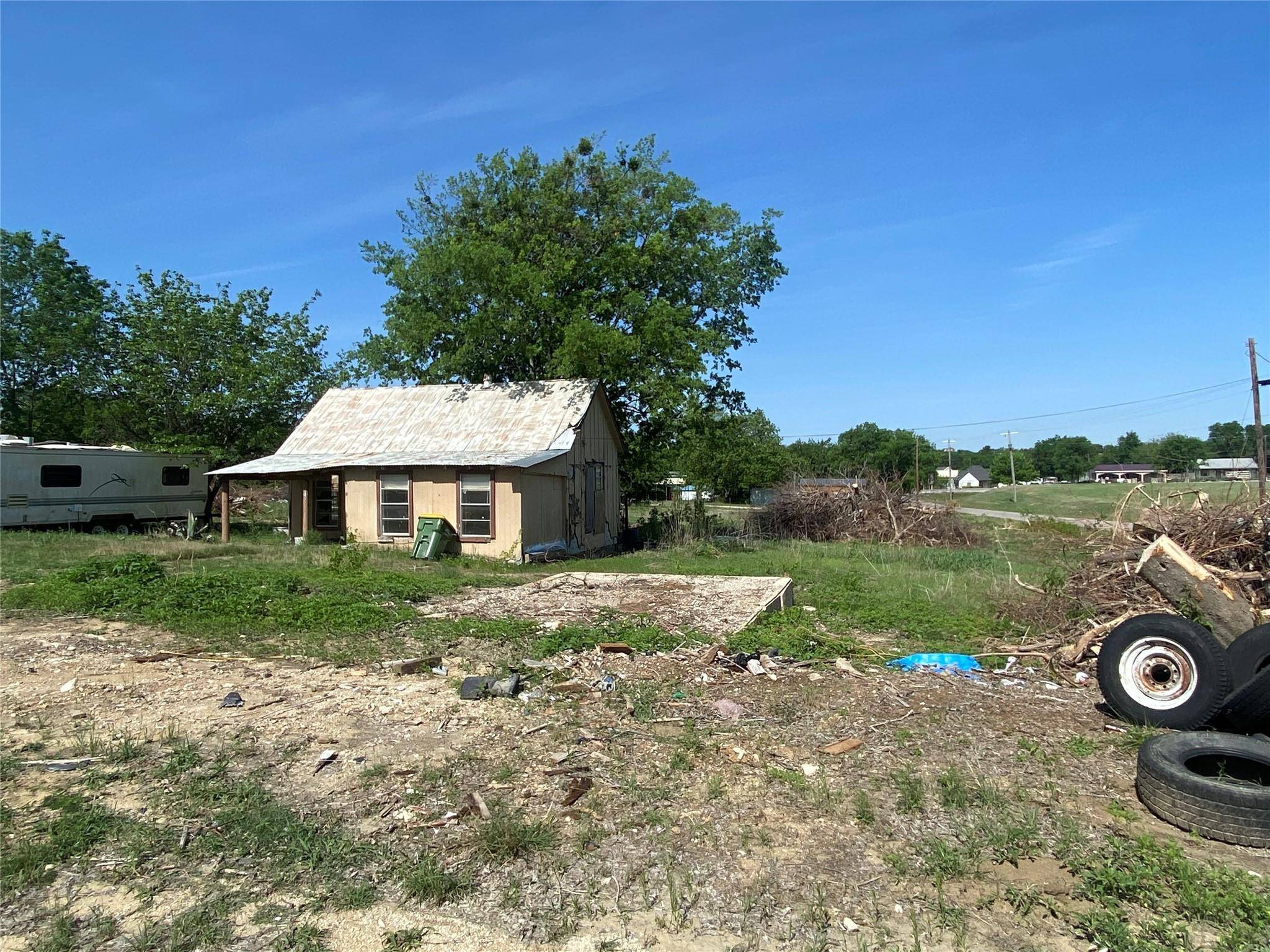 Hico, TX 76457,305 8th Street