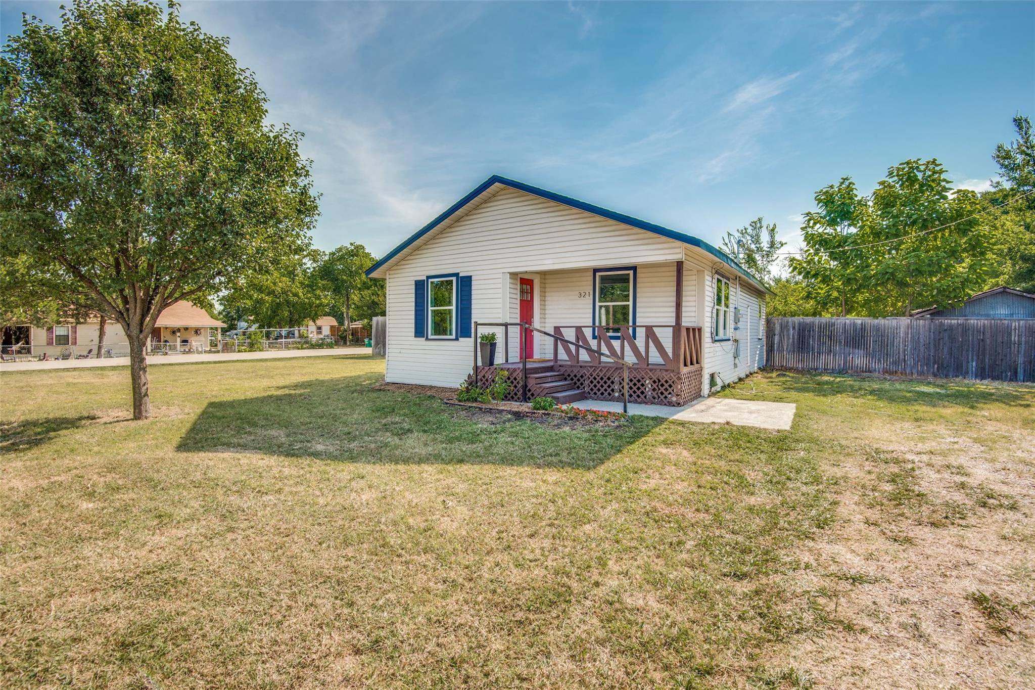 Princeton, TX 75407,321 N 2nd Street