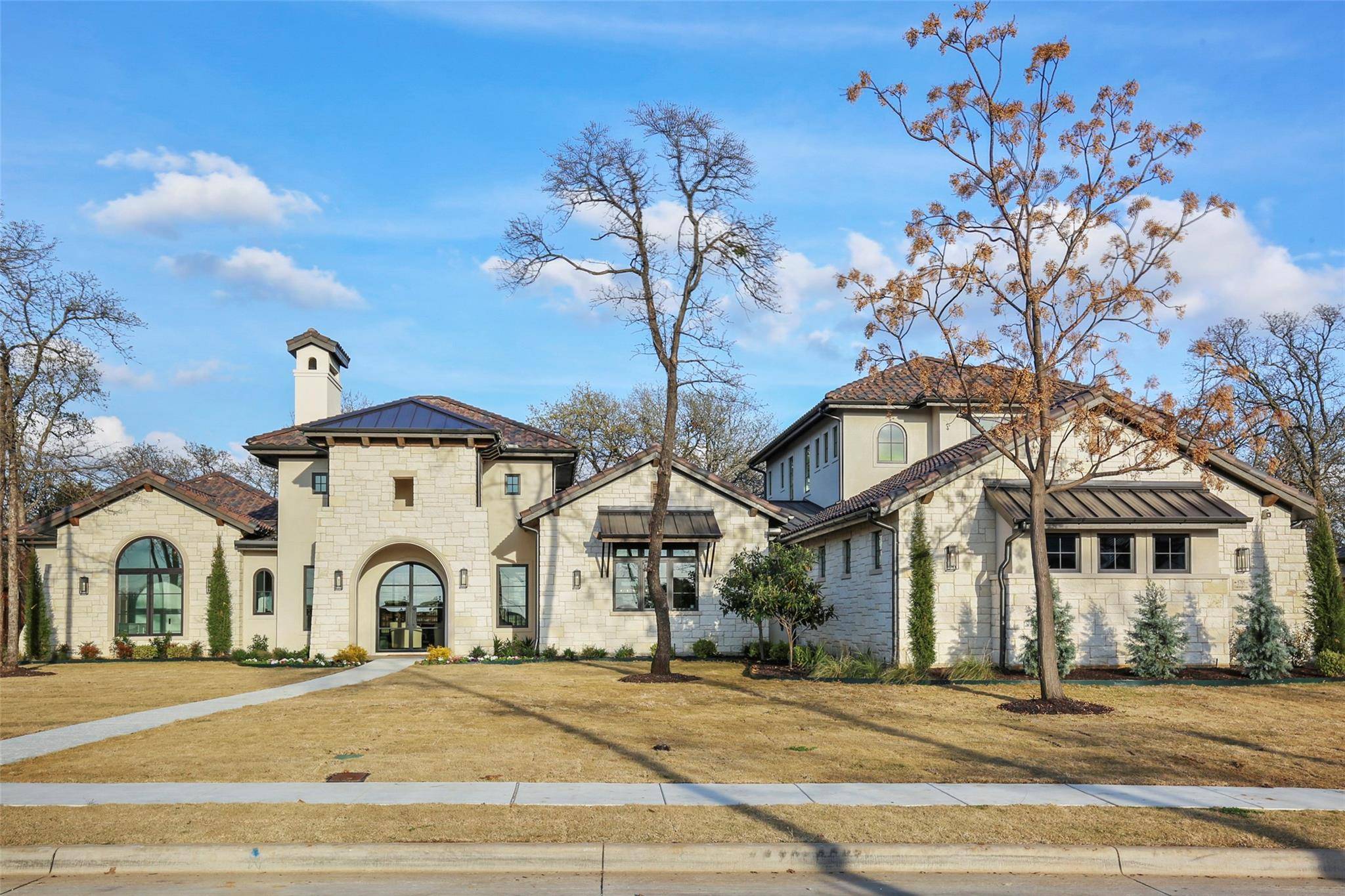 Colleyville, TX 76034,5705 Oakleigh Lane