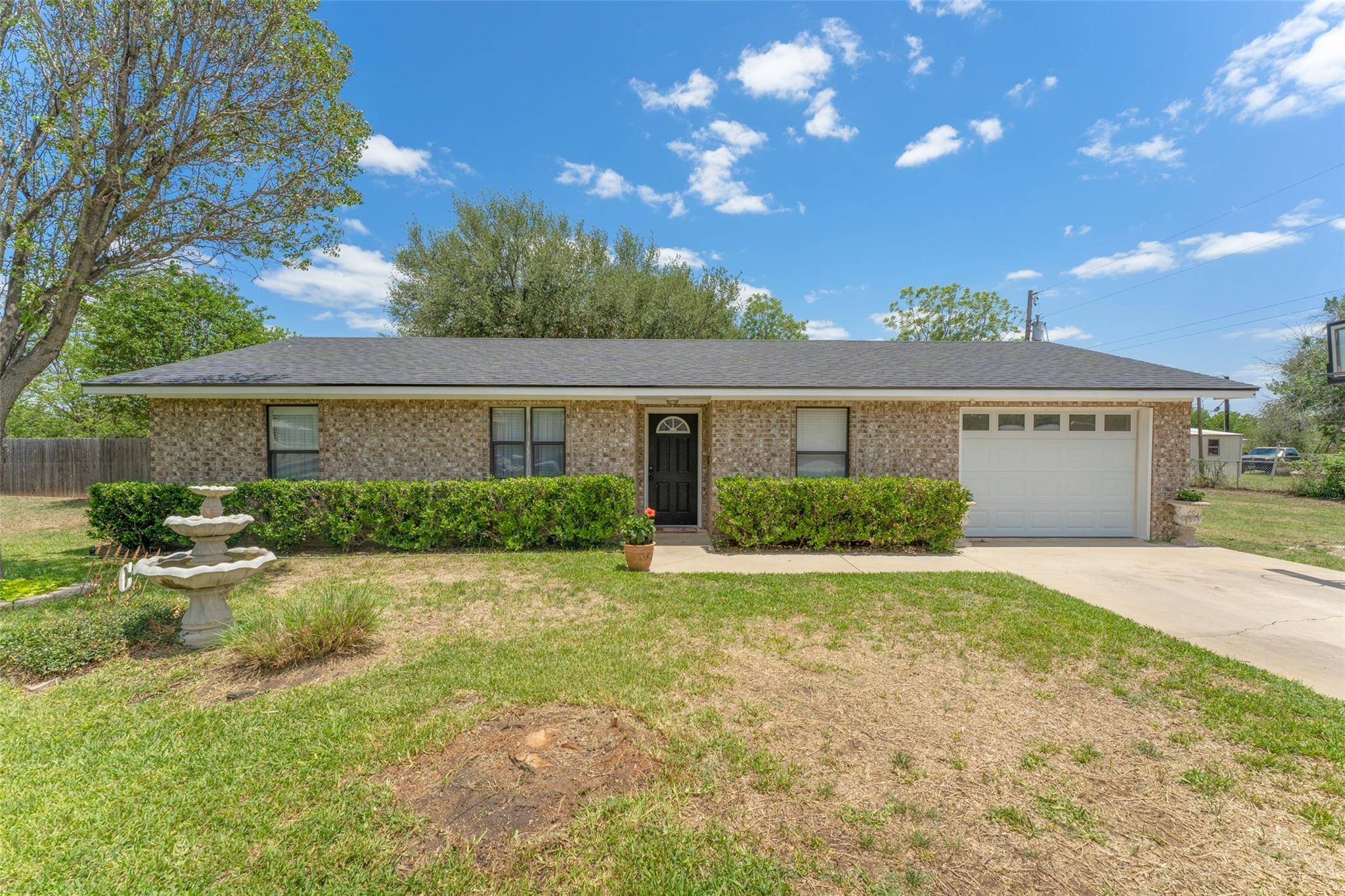 Early, TX 76802,203 Sunrise Street