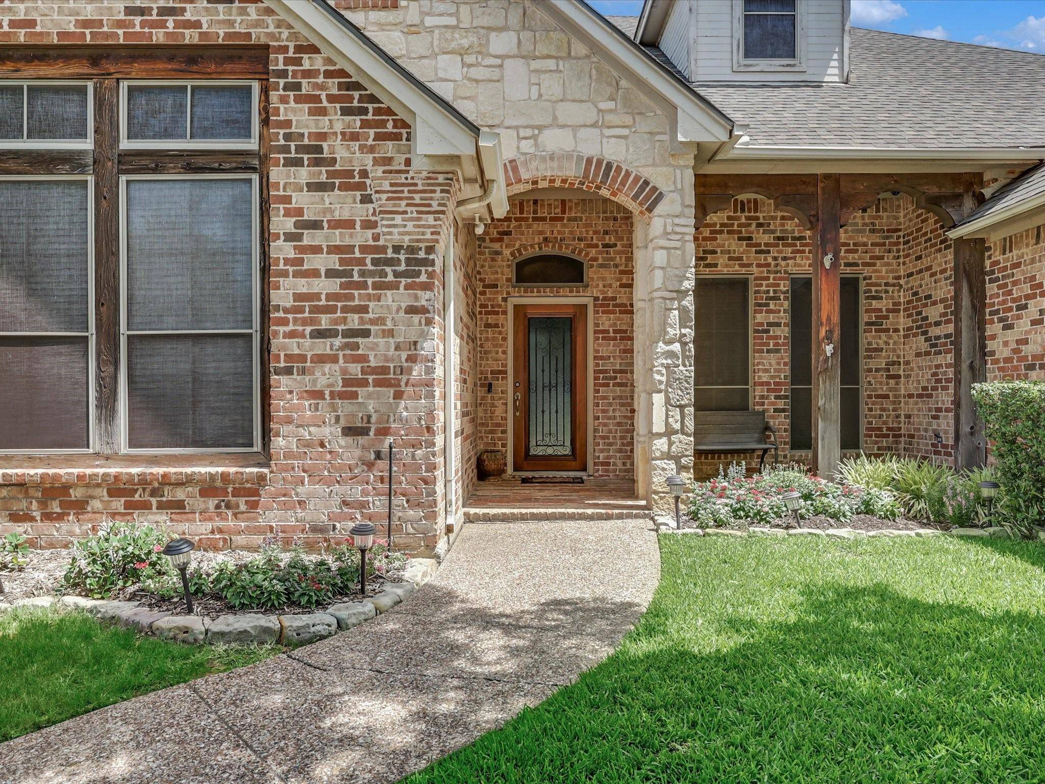 North Richland Hills, TX 76182,7917 Shady Oaks Drive