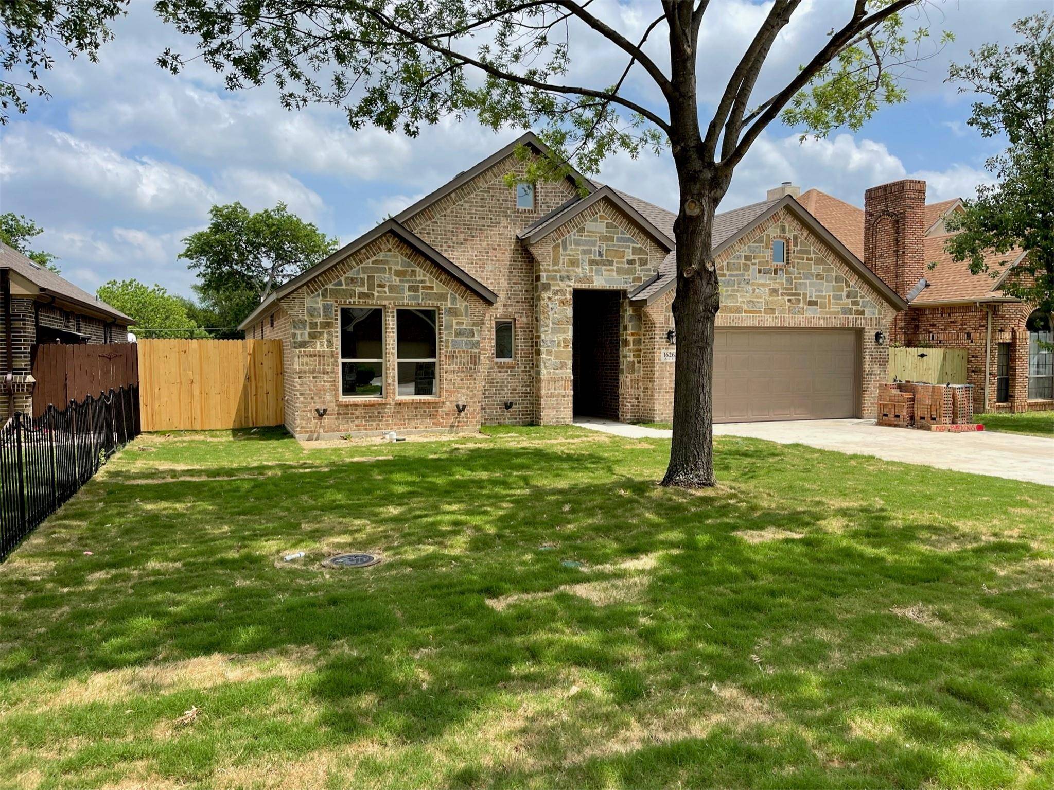 Grand Prairie, TX 75050,1626 Ave E