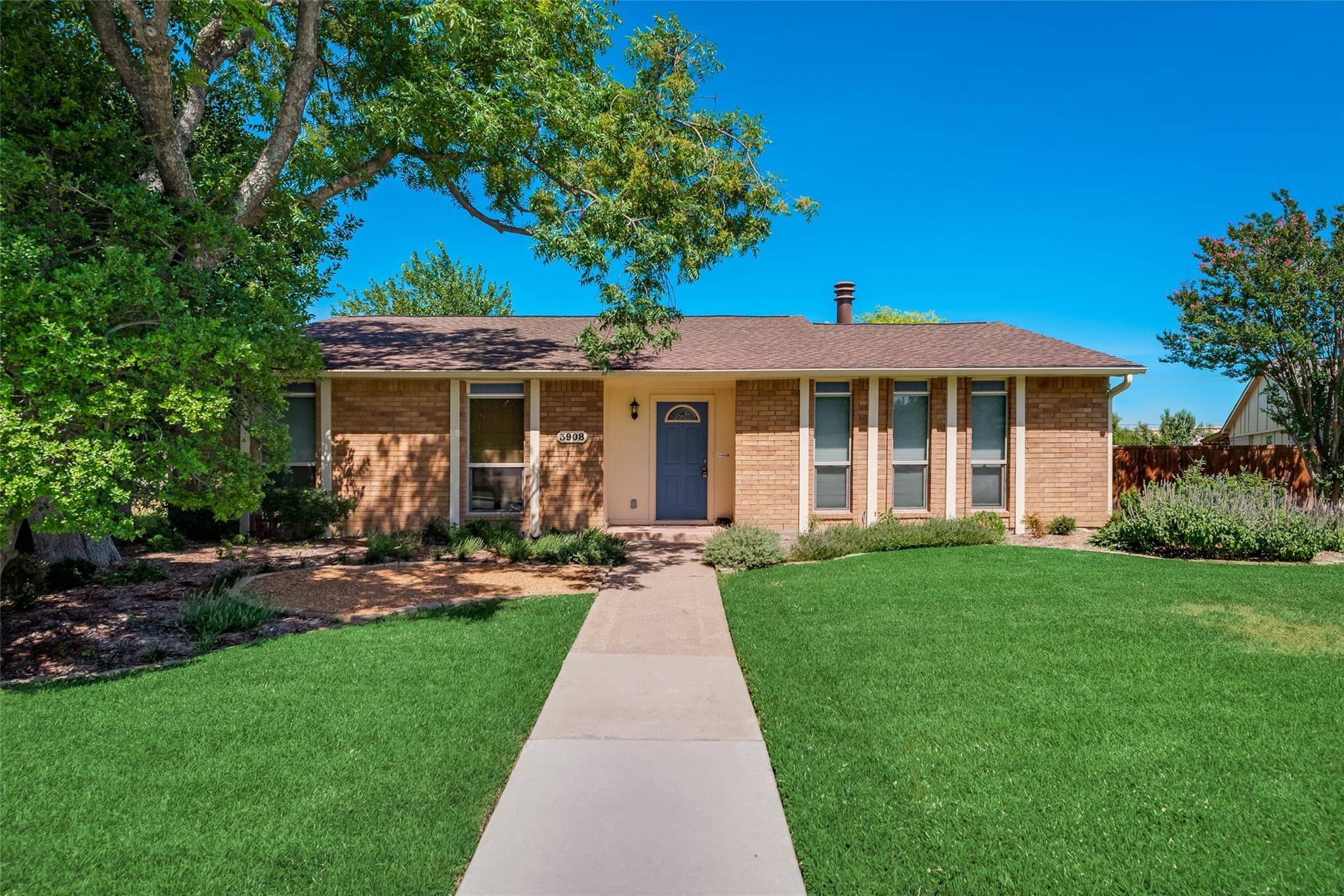 Plano, TX 75023,3908 Dickens Drive