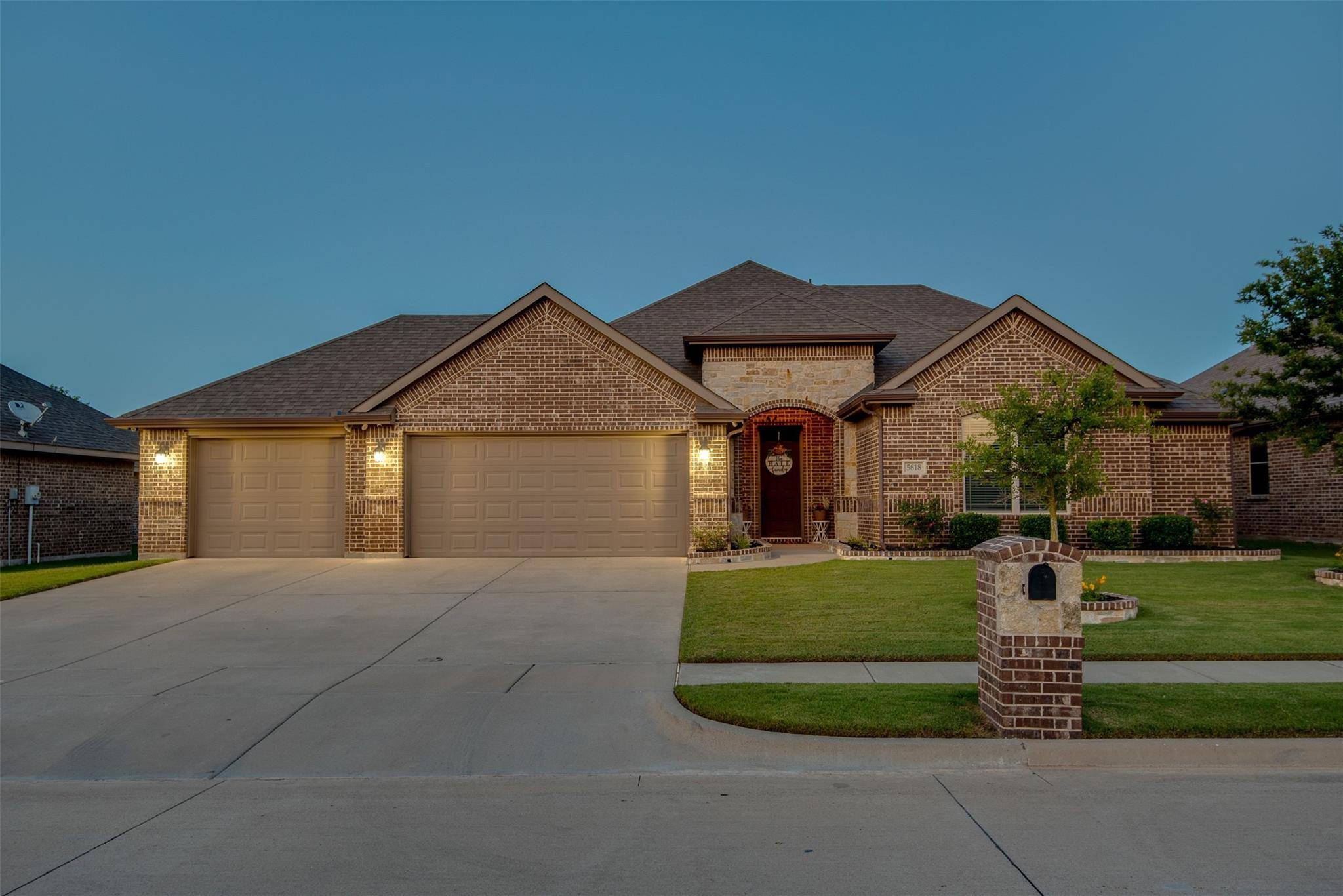 Midlothian, TX 76065,5618 Park View Drive