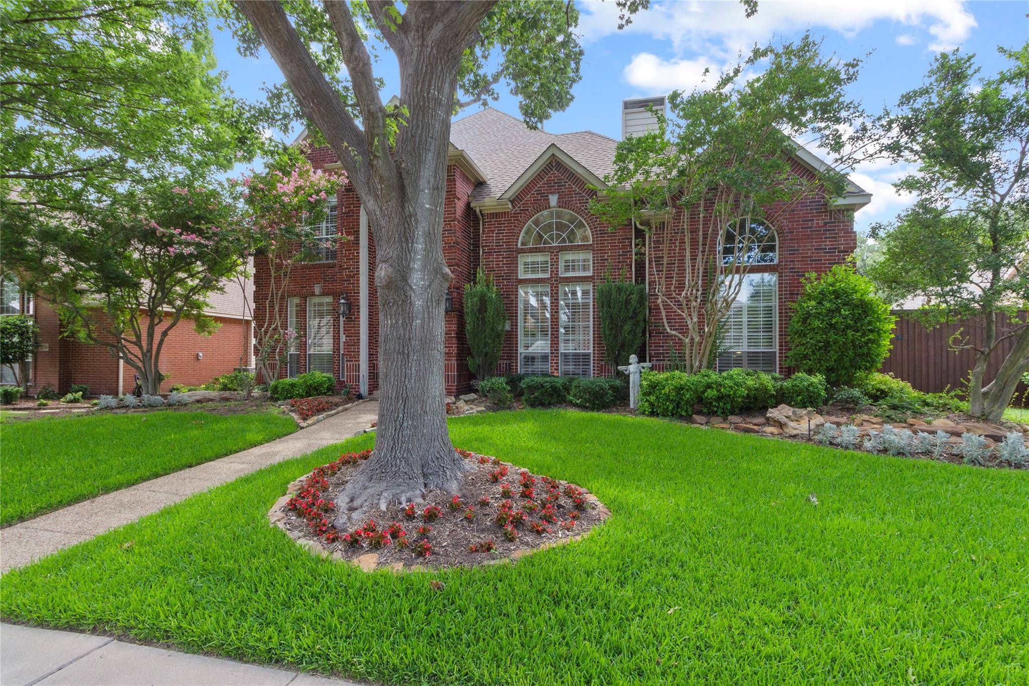 Plano, TX 75025,7205 Harvey Lane