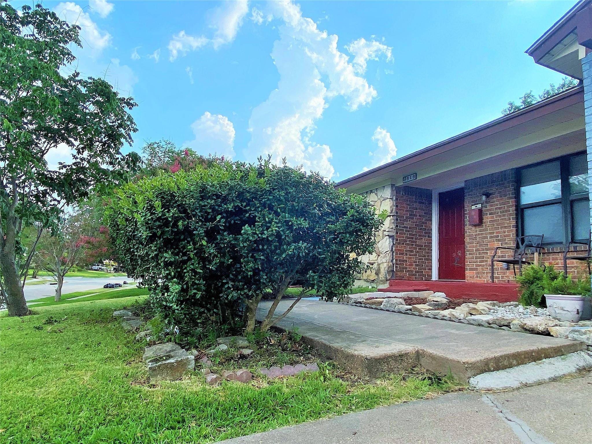 Mesquite, TX 75149,313 Sesame Drive