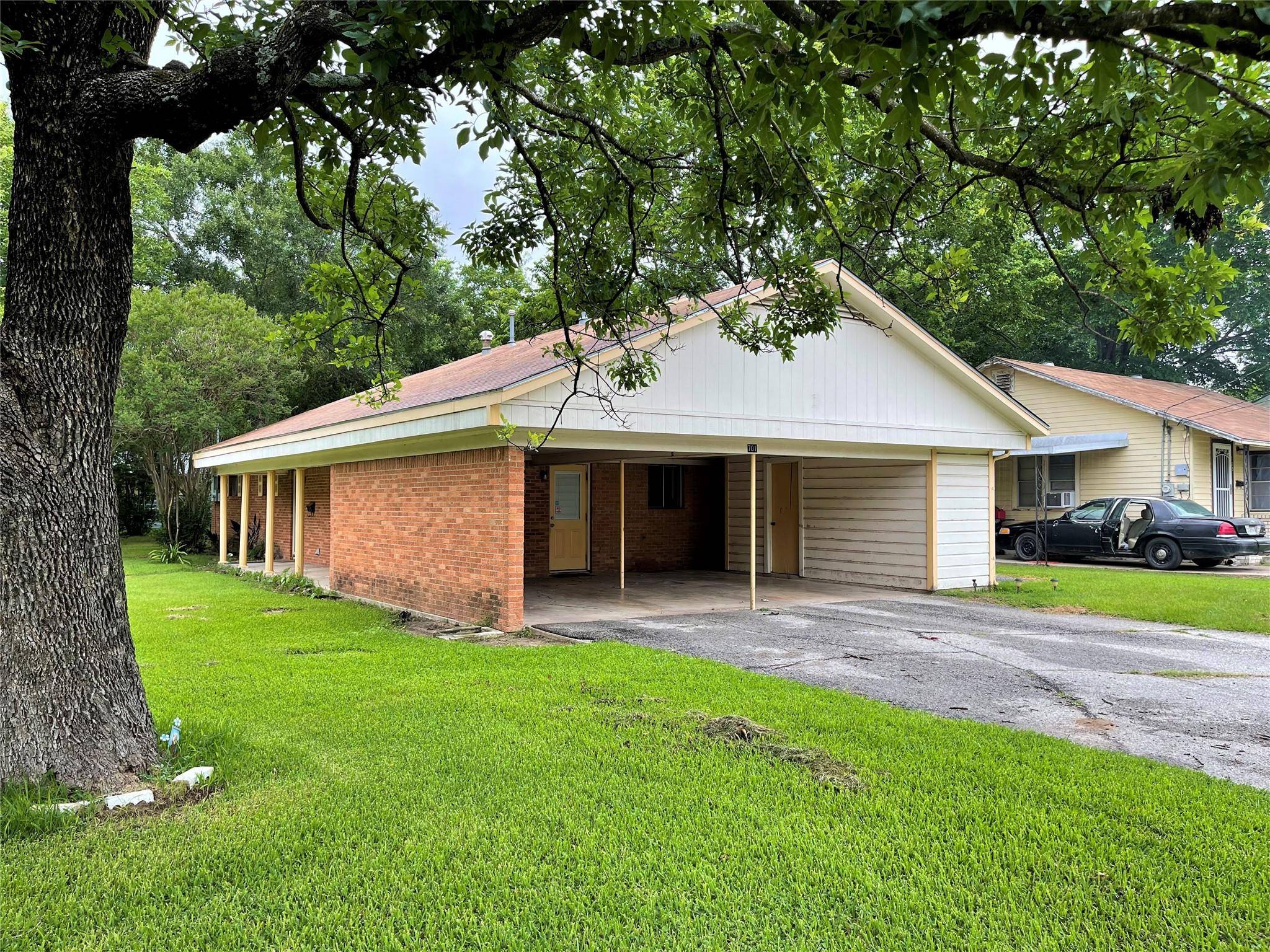 Teague, TX 75860,701 Poplar Street