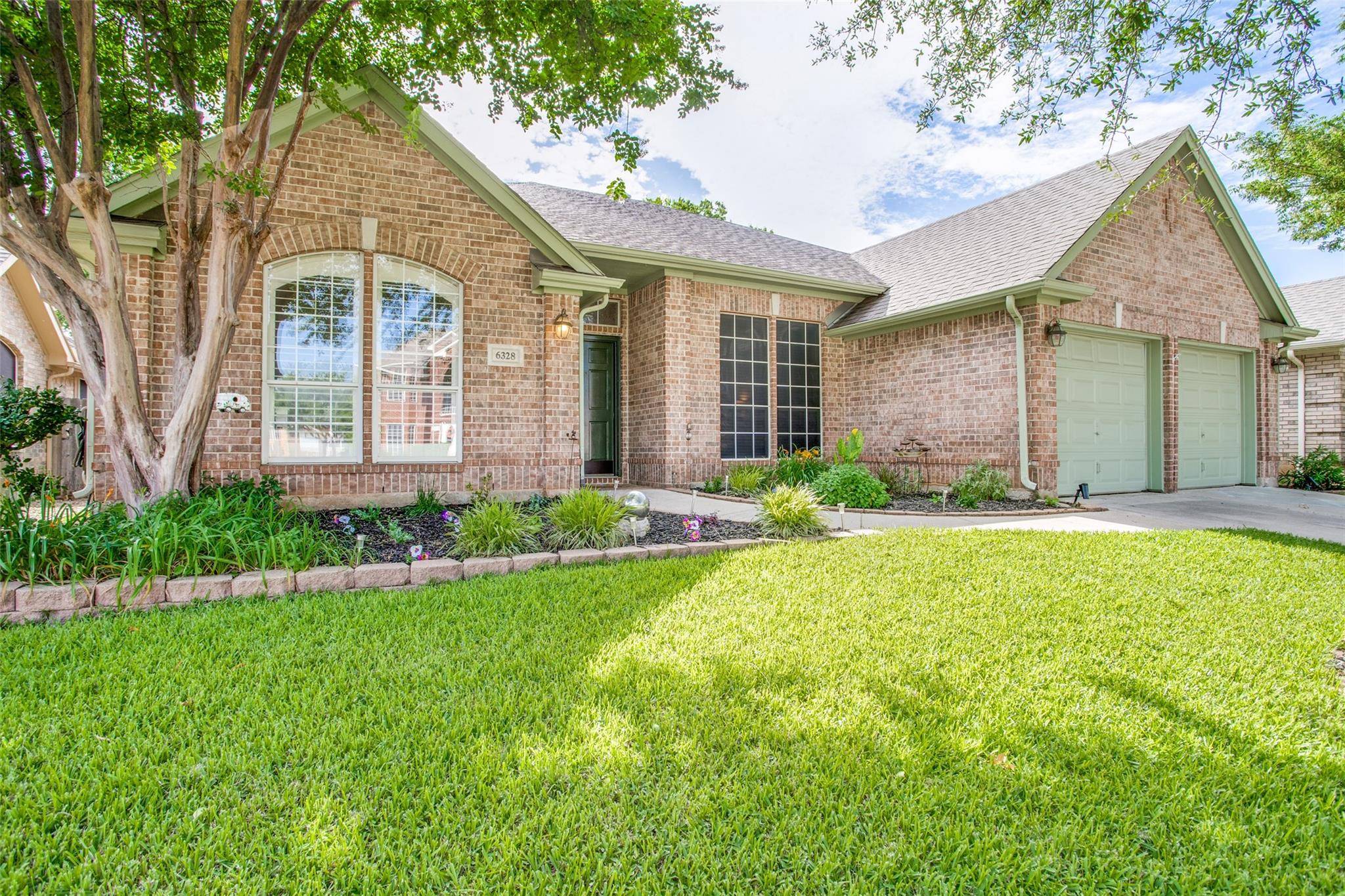 Arlington, TX 76001,6328 Cobblestone Lane