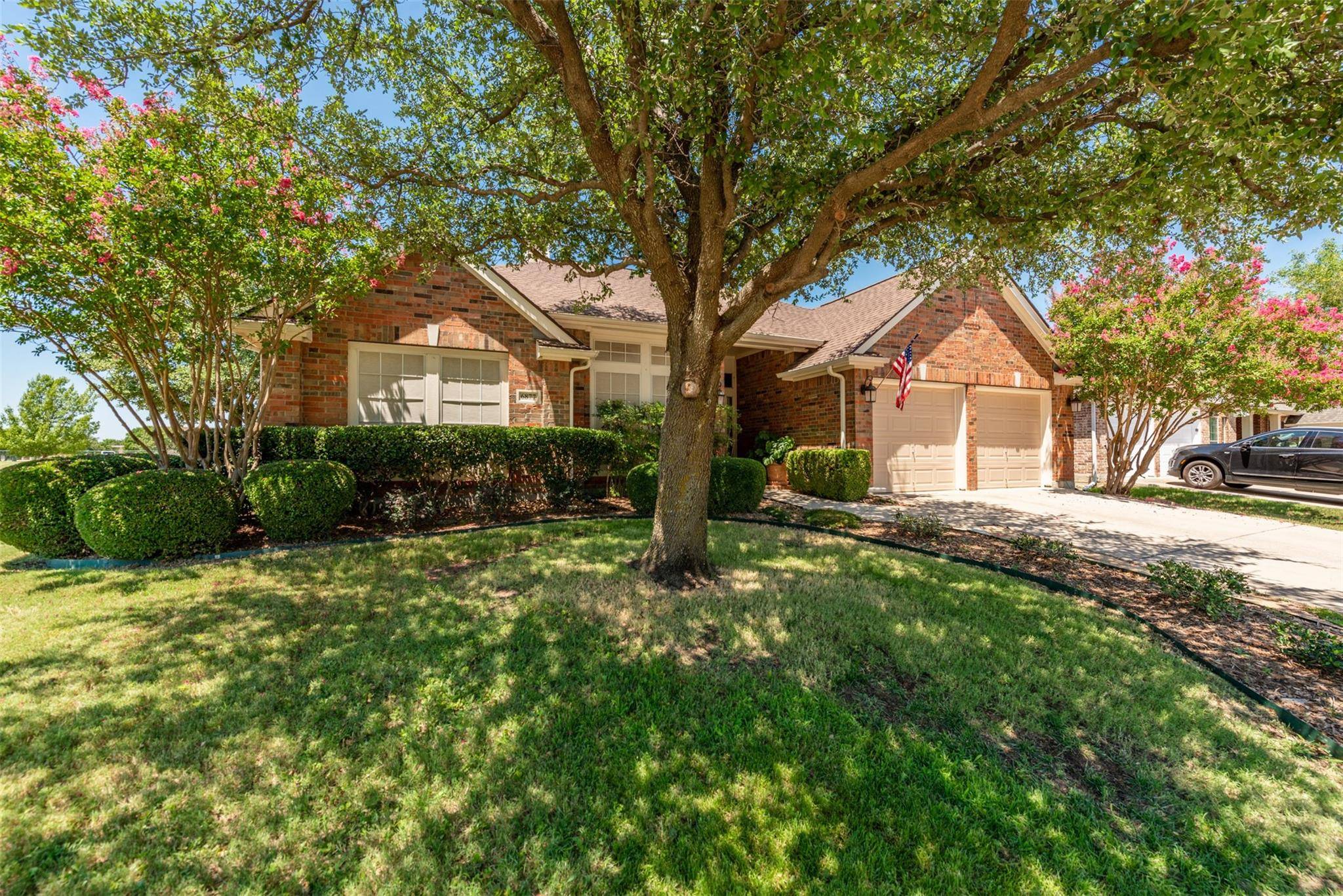 Grand Prairie, TX 75054,6877 Shoreview Drive