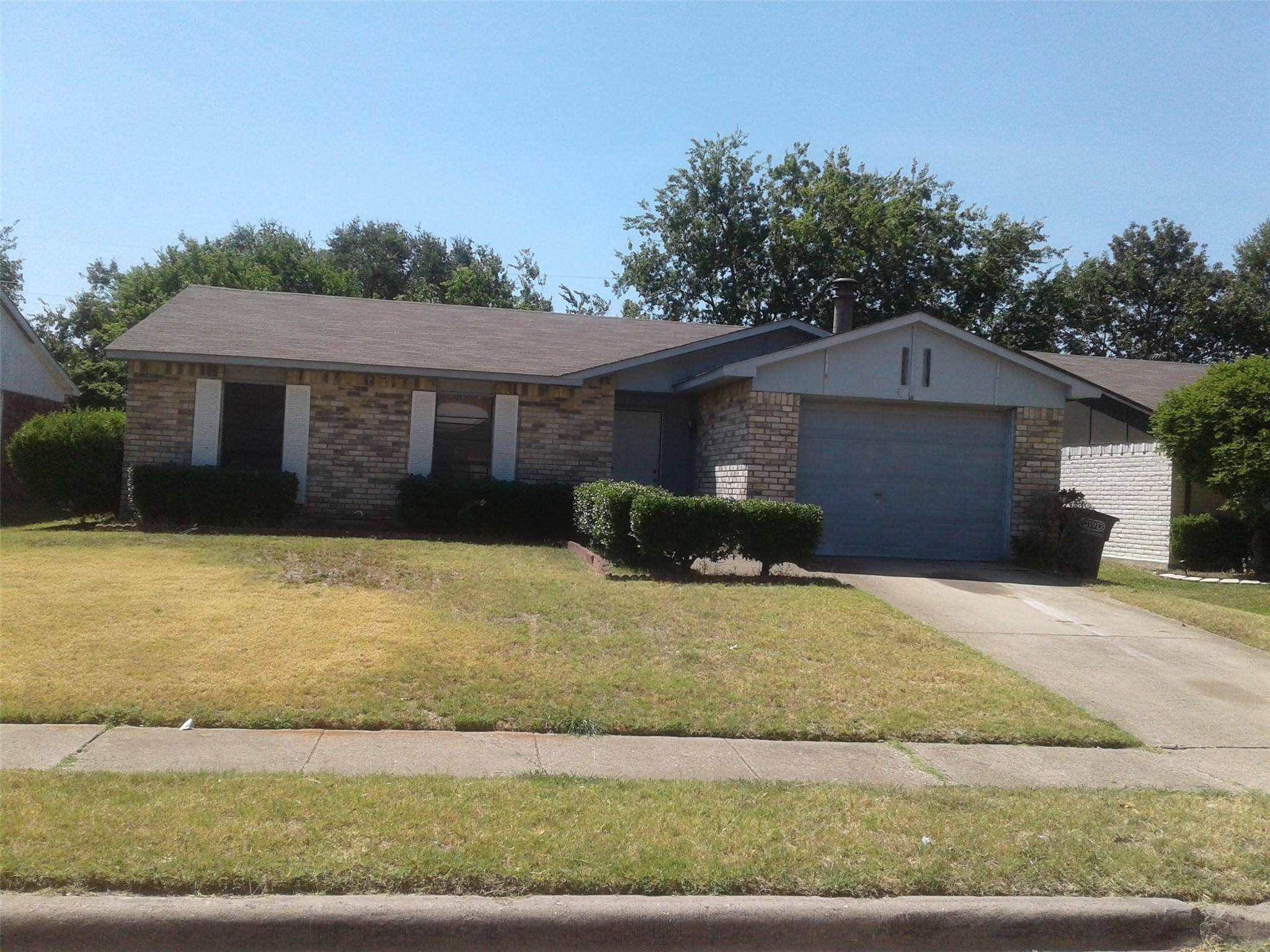 Allen, TX 75002,734 Meadow Mead Drive