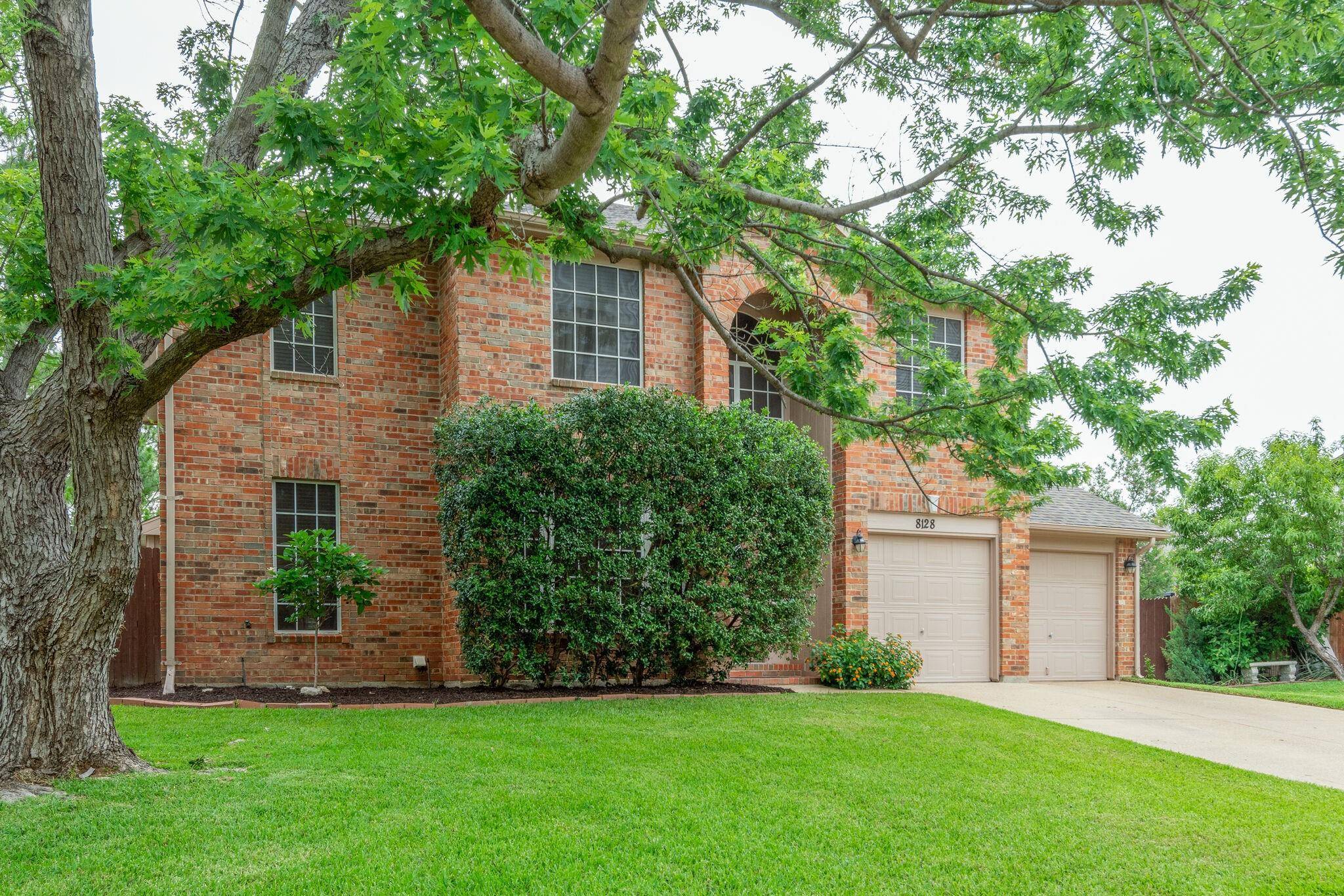 North Richland Hills, TX 76182,8128 Fireside Drive