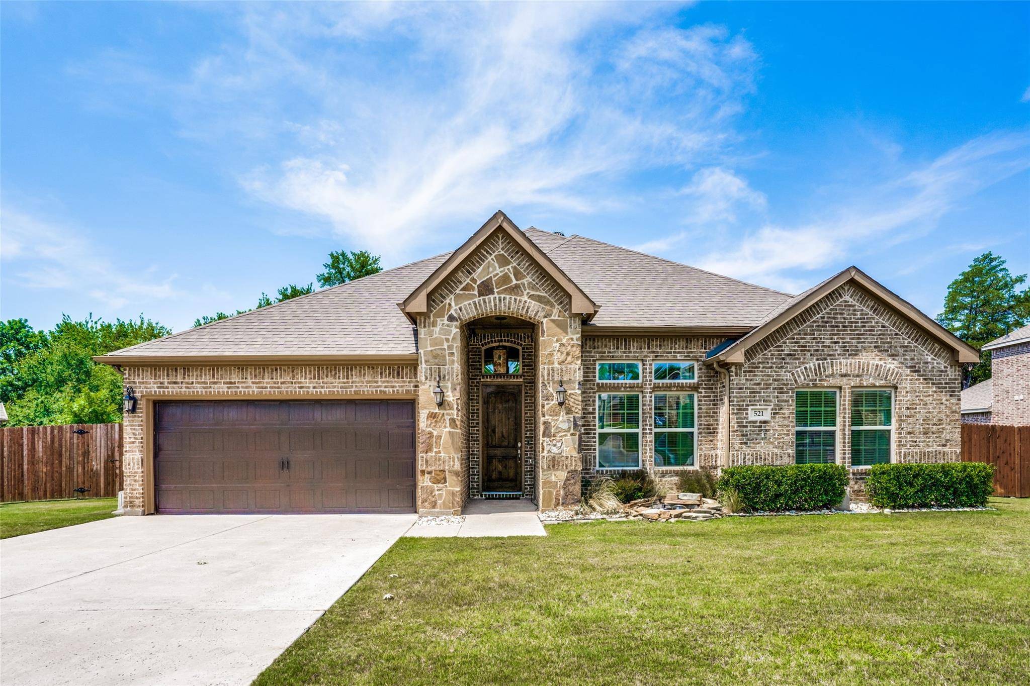 Mansfield, TX 76063,521 Pine Island Circle