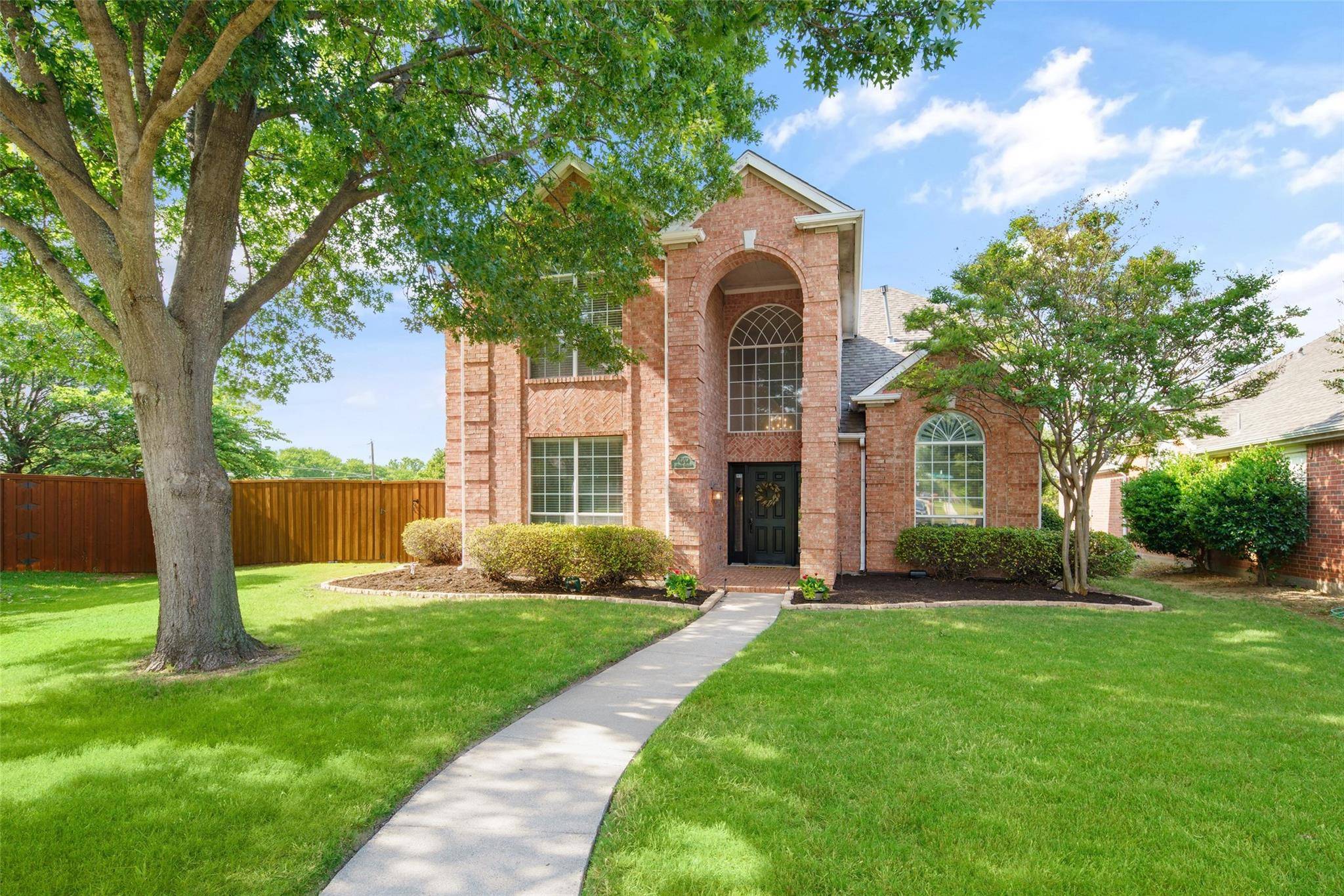 Plano, TX 75024,6769 Misty Hollow Drive