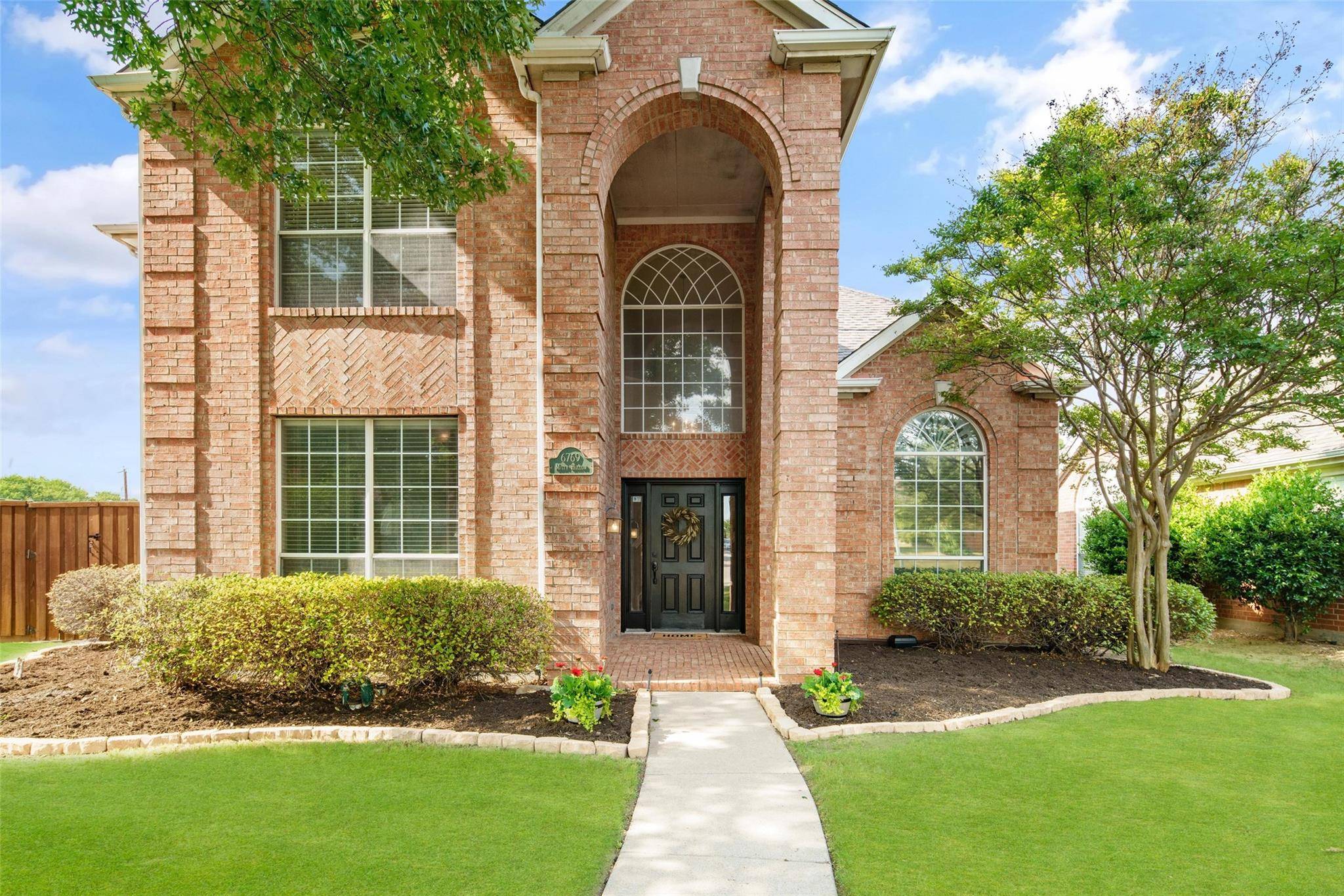 Plano, TX 75024,6769 Misty Hollow Drive