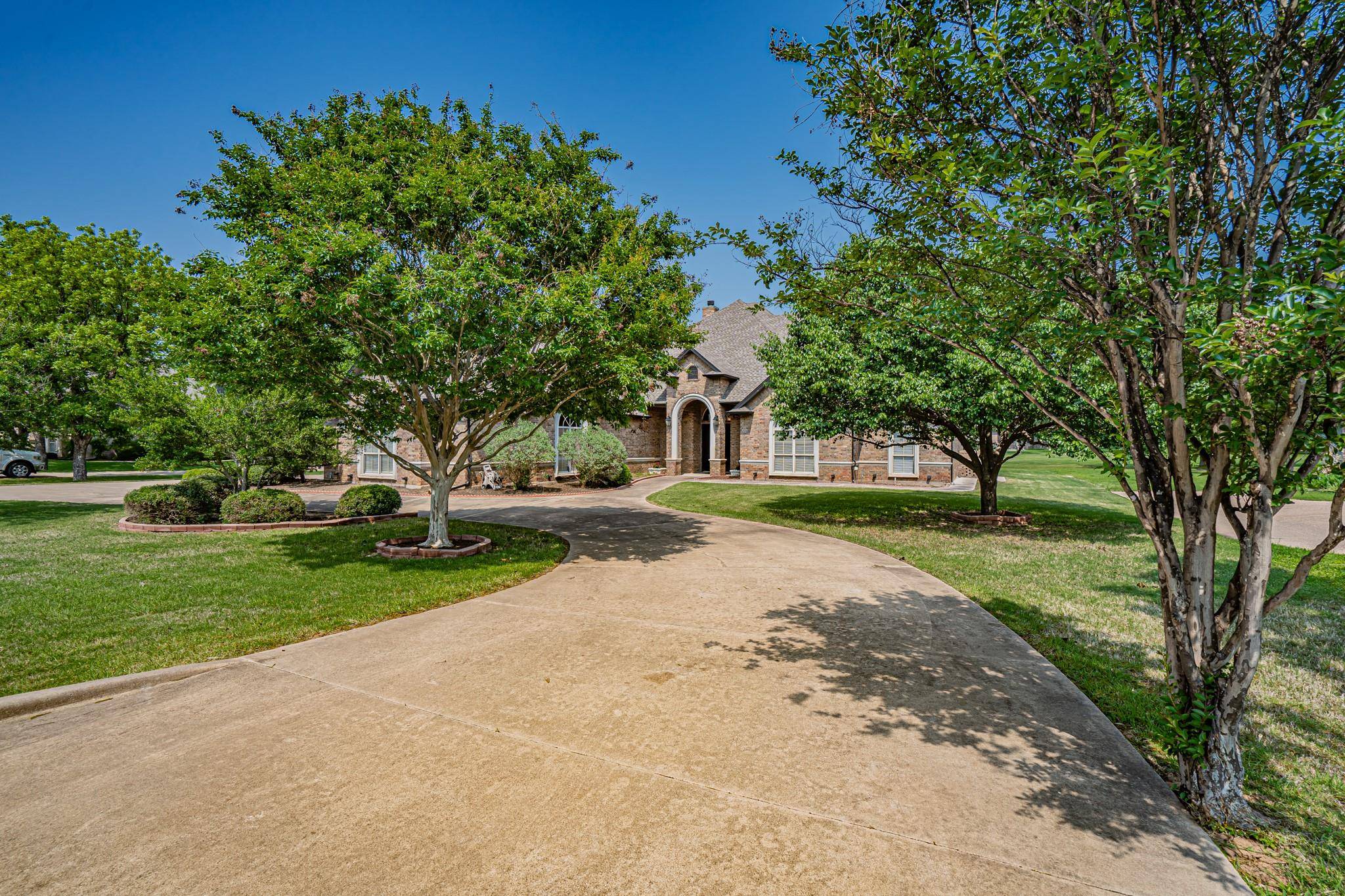 Granbury, TX 76049,9615 Muirfield Drive