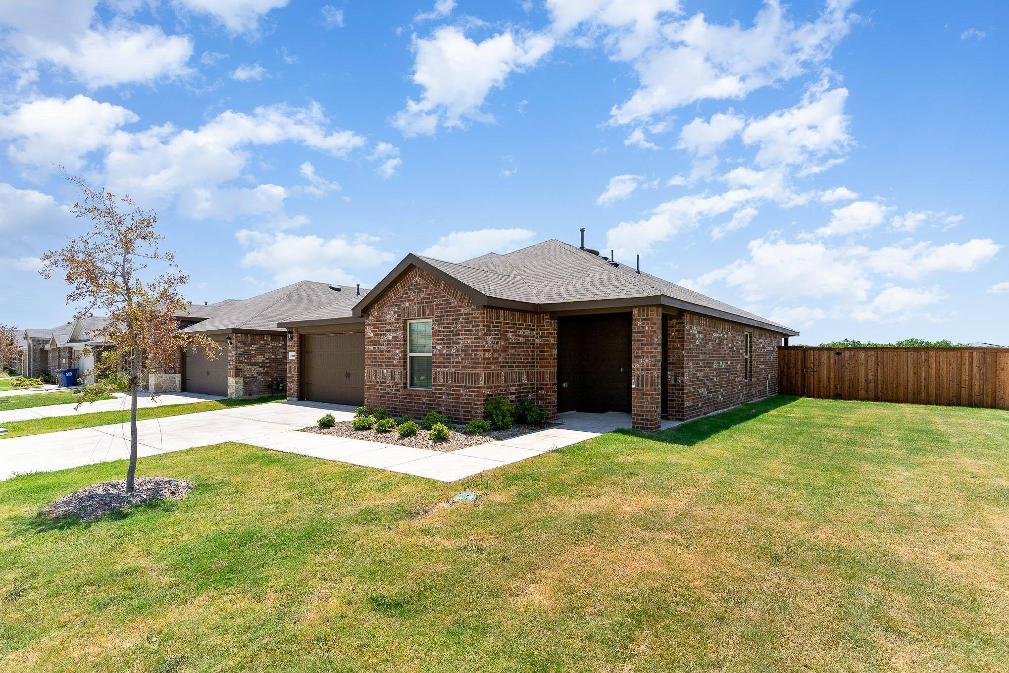 Forney, TX 75126,3022 Sweetwater Trail