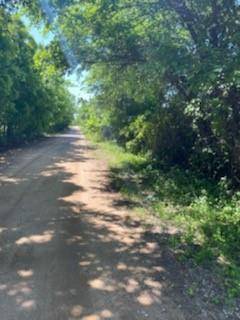 Covington, TX 76636,157 Private Road 142