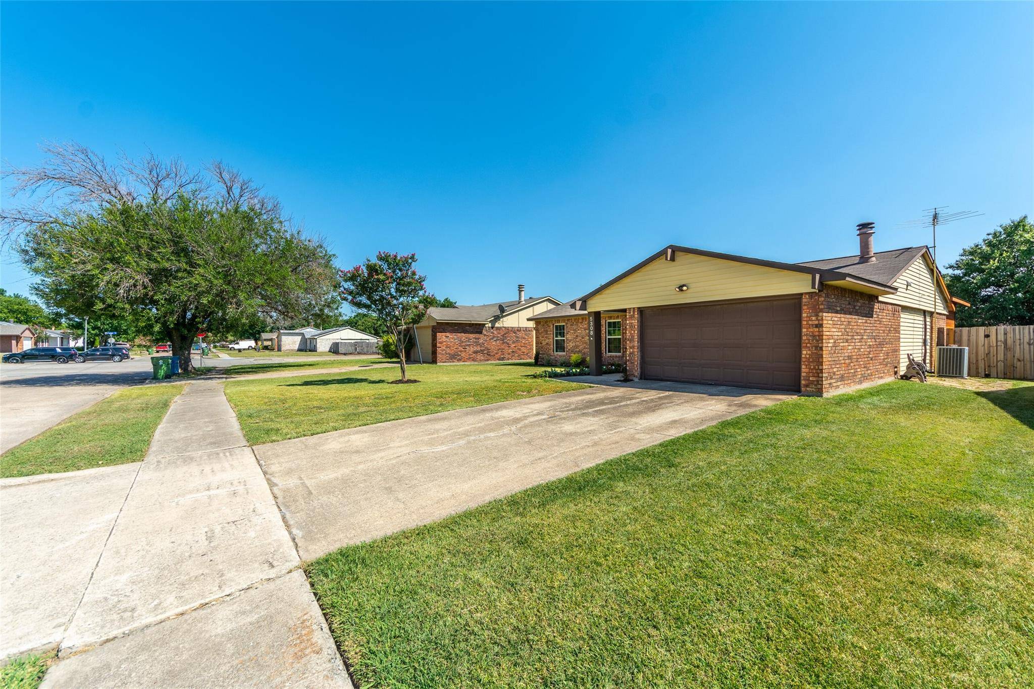 The Colony, TX 75056,5308 Gibson Drive