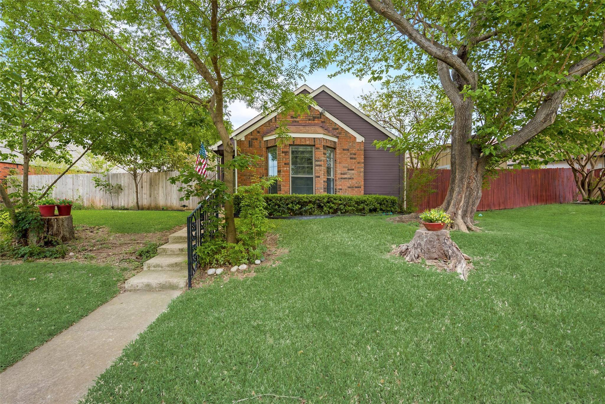 Coppell, TX 75019,130 Pinyon Lane