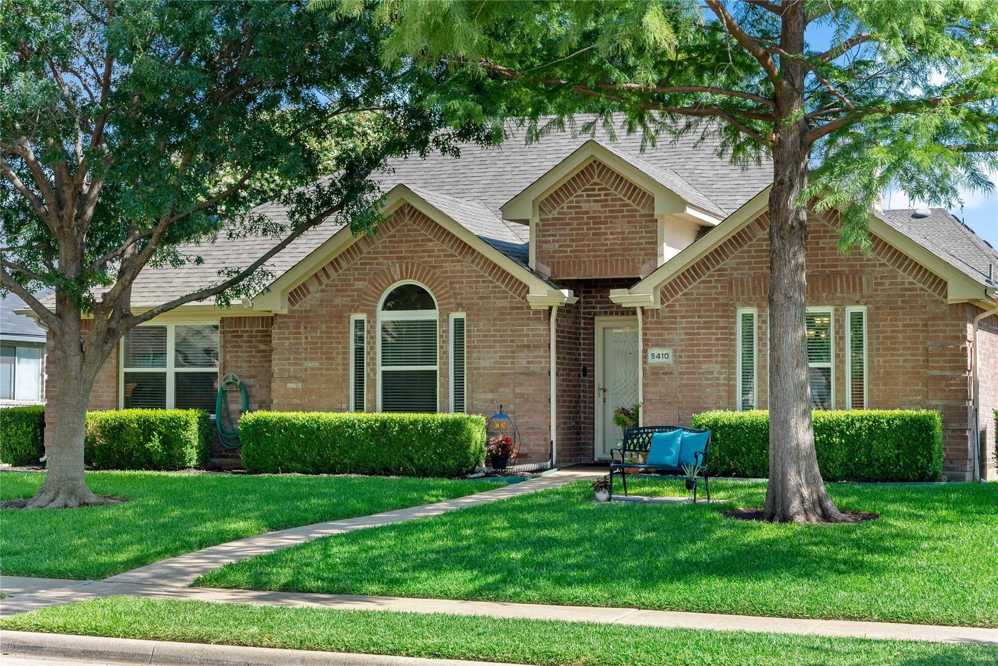 Richardson, TX 75082,5410 Carrington Drive