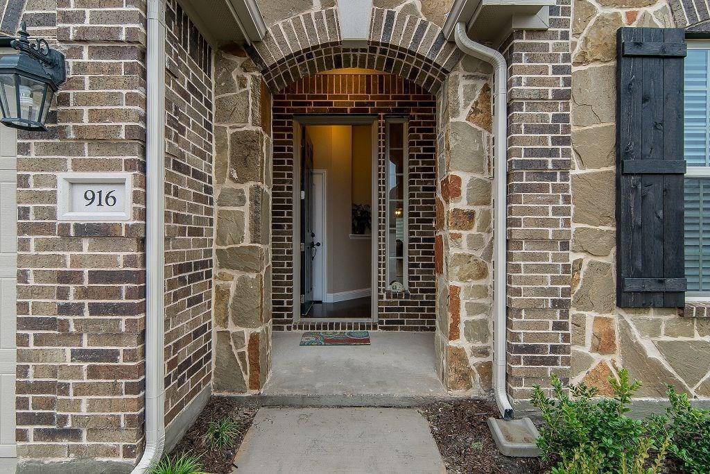 Mckinney, TX 75071,916 Llano Falls Drive