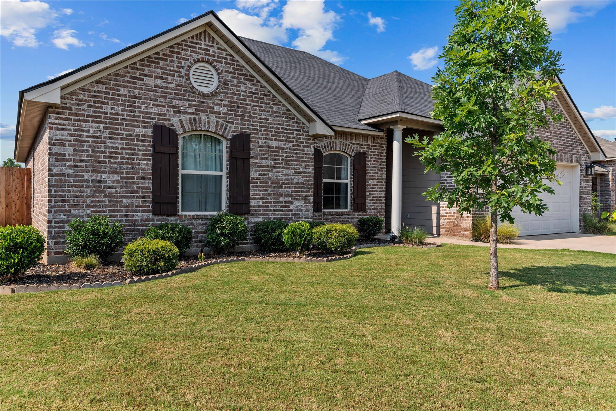 Bossier City, LA 71111,2373 Tallgrass Circle