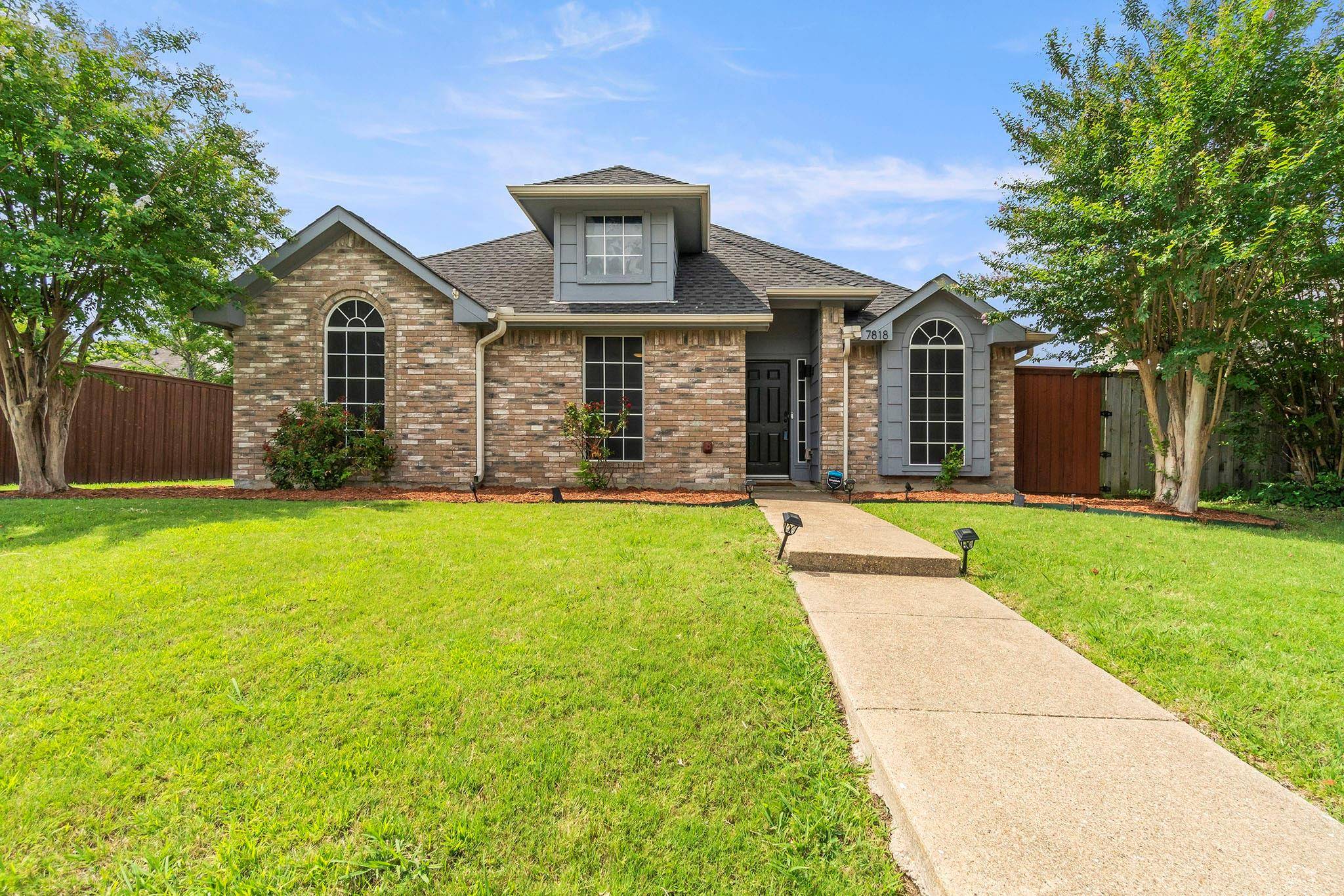 Rowlett, TX 75089,7818 Salzburg Drive