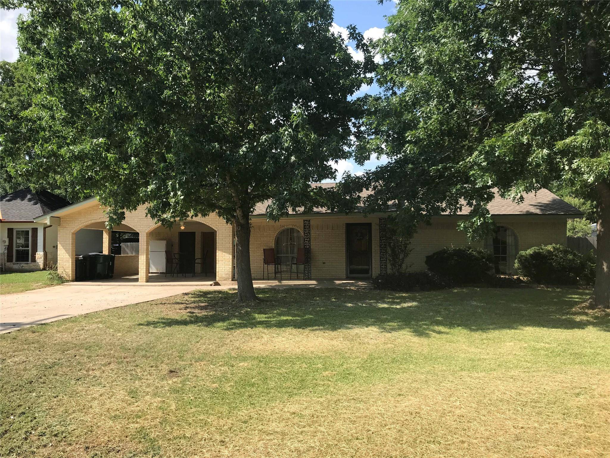 Maypearl, TX 76064,605 W 3rd Street