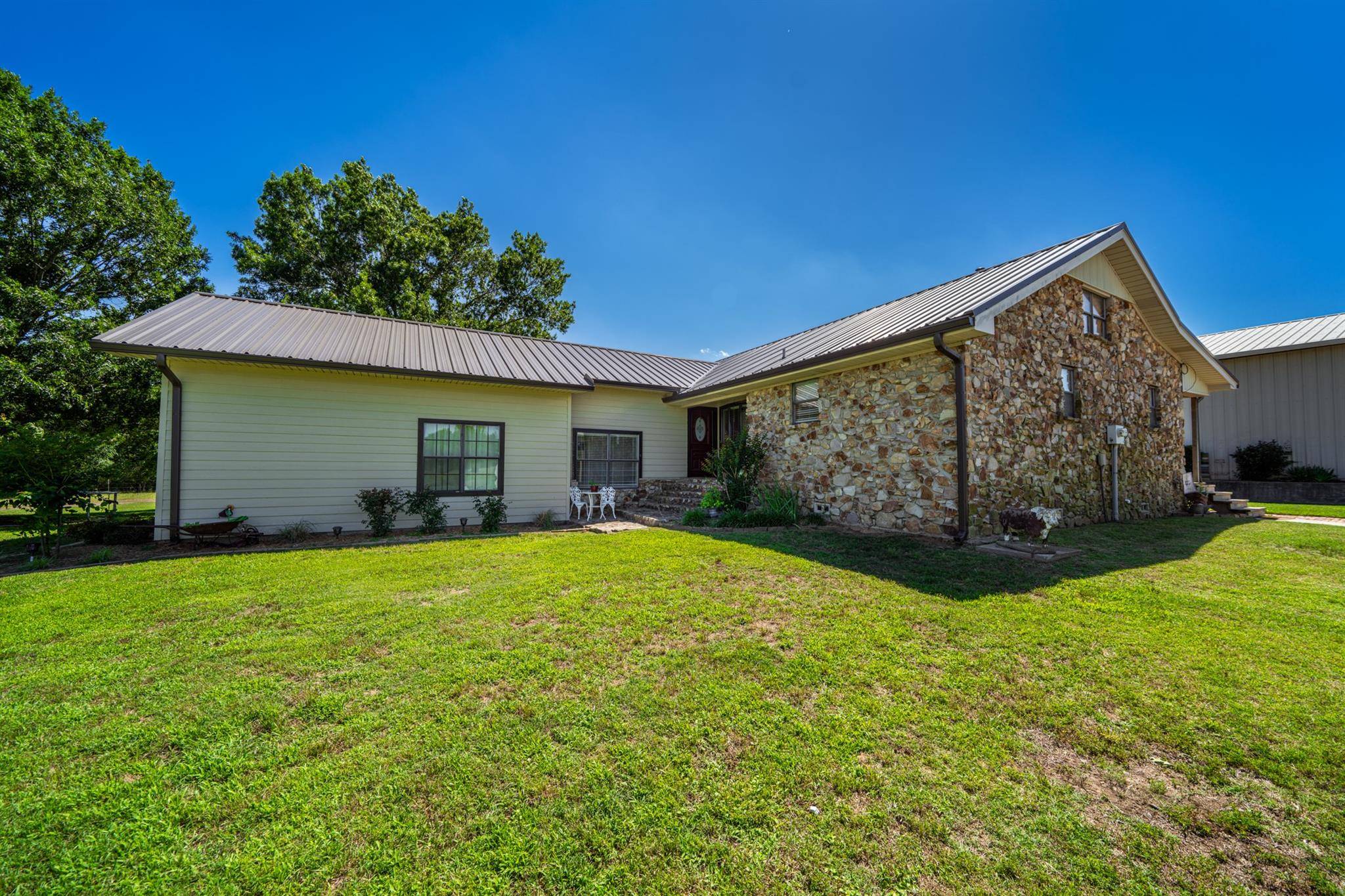 Gilmer, TX 75644,2568 Hunter Road