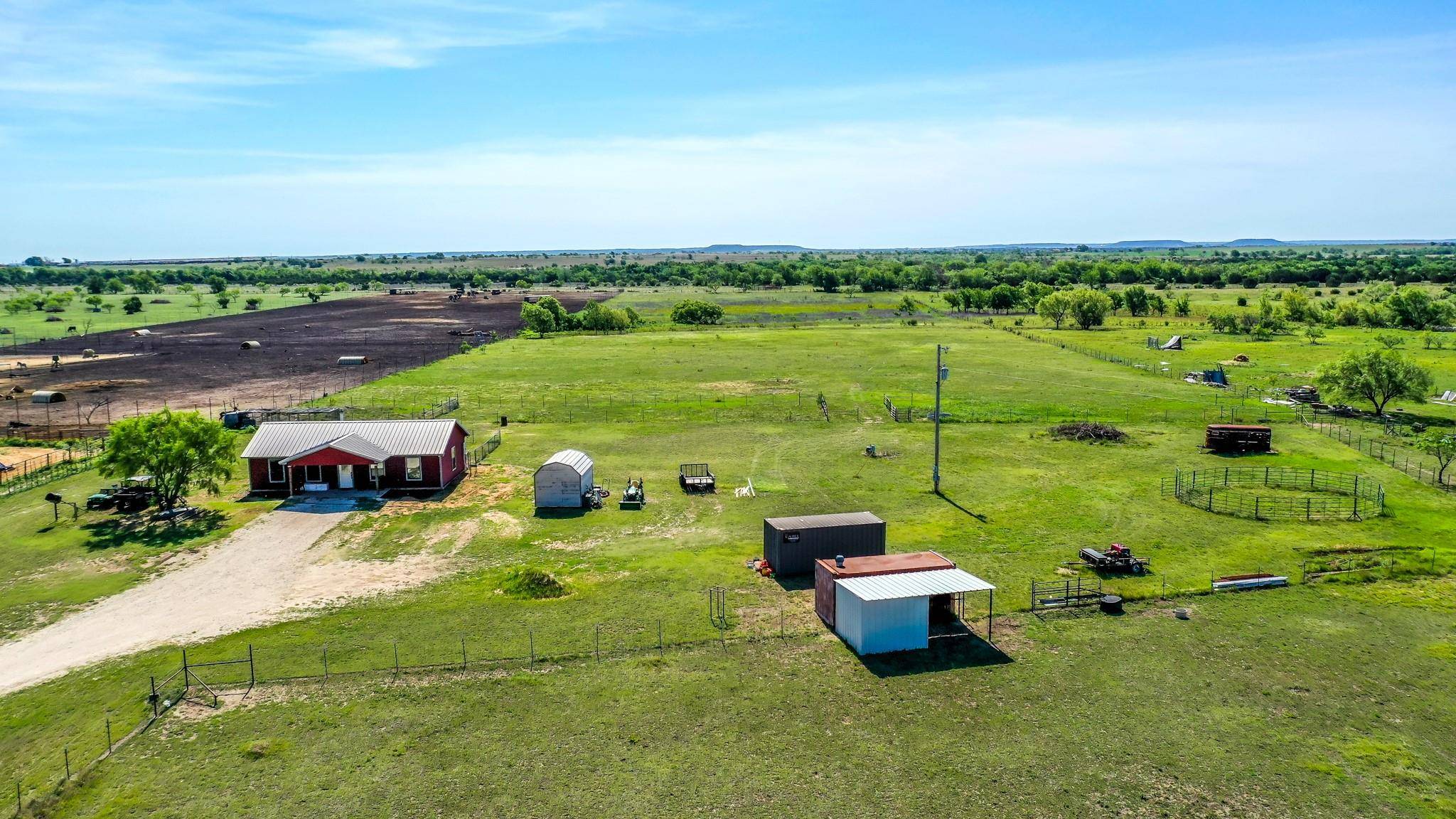 Hico, TX 76457,10162 N US Highway 281