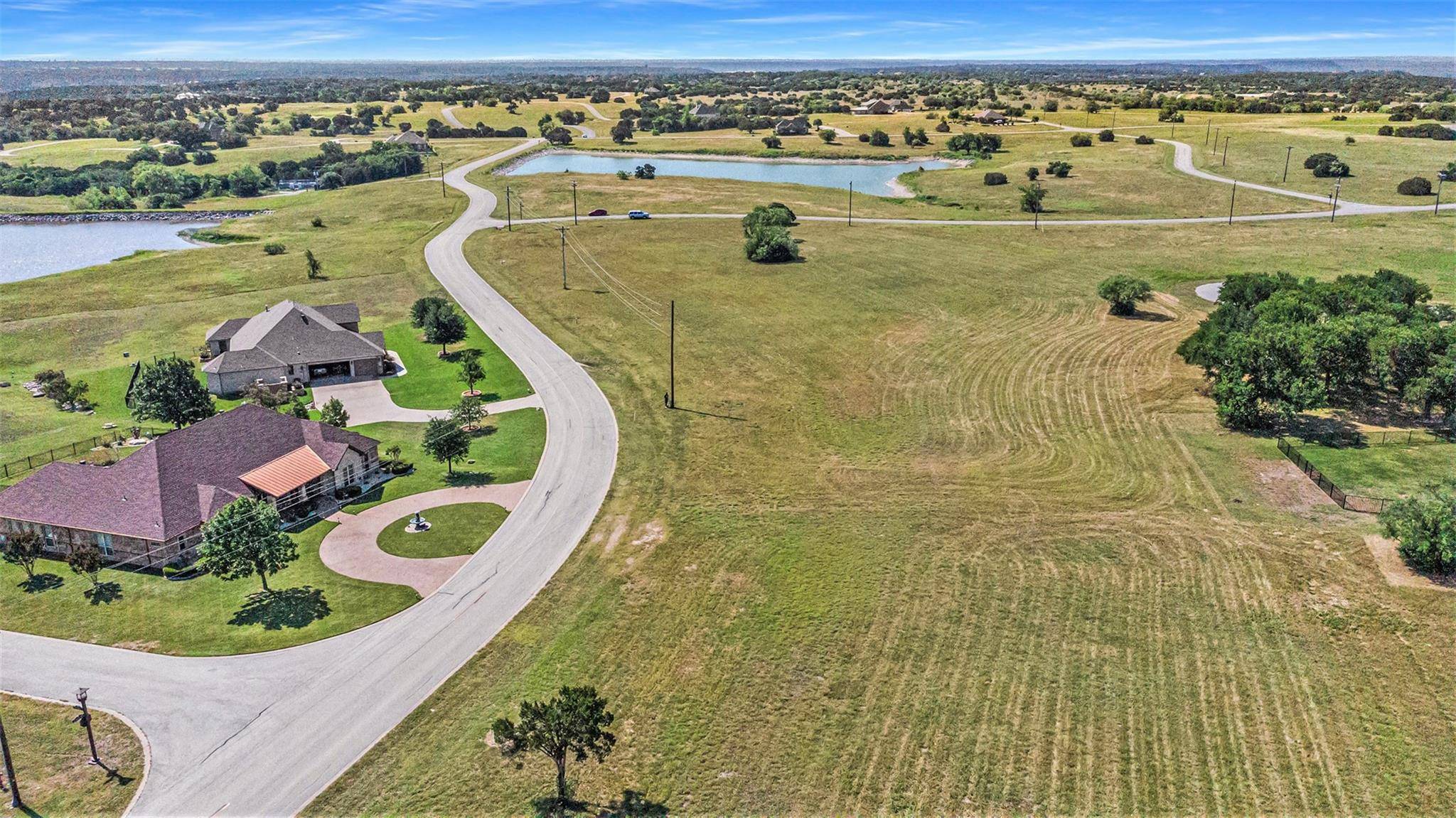 Cleburne, TX 76033,7204 Retreat Boulevard