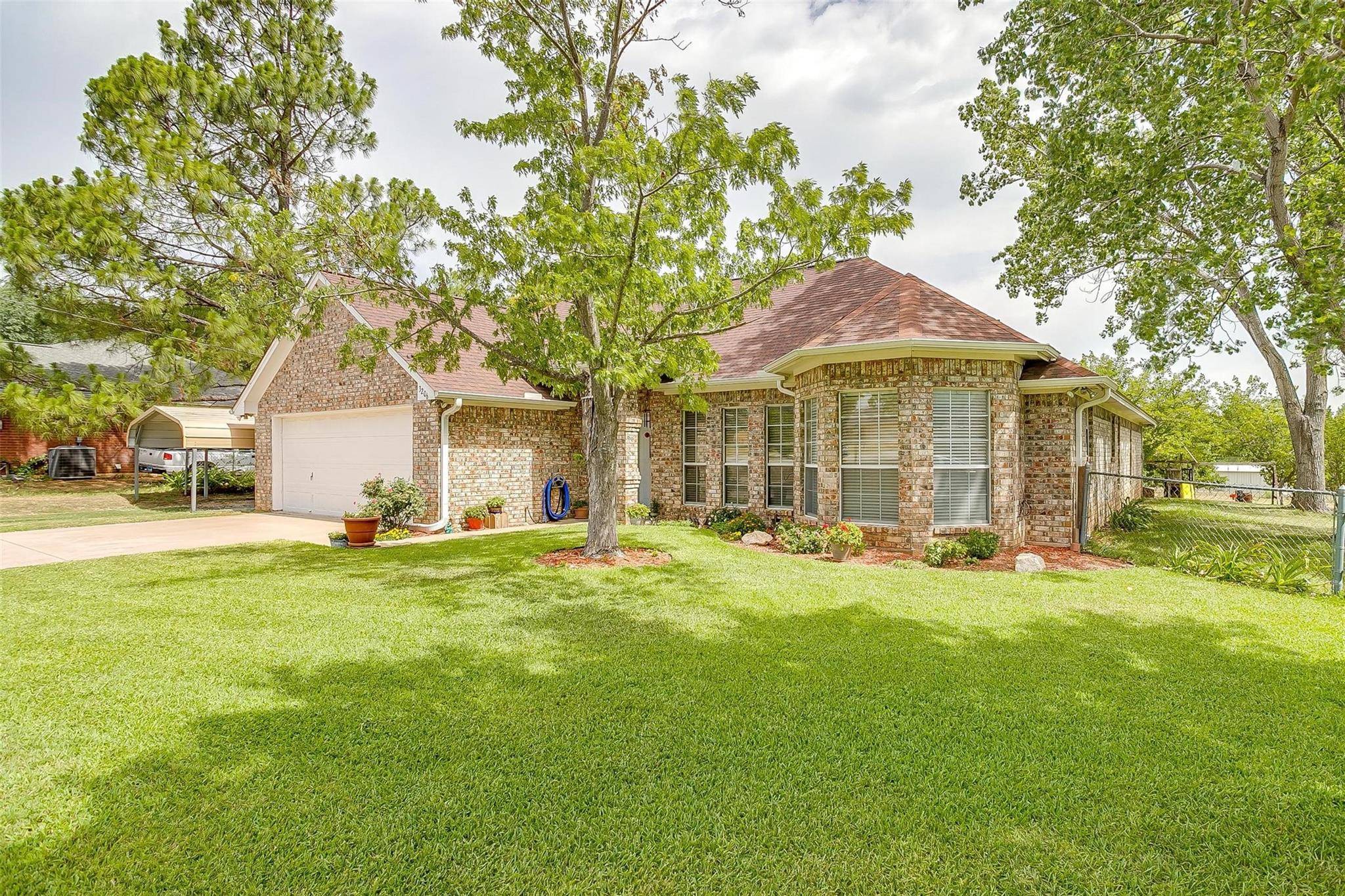 Weatherford, TX 76088,3206 Oak Lane