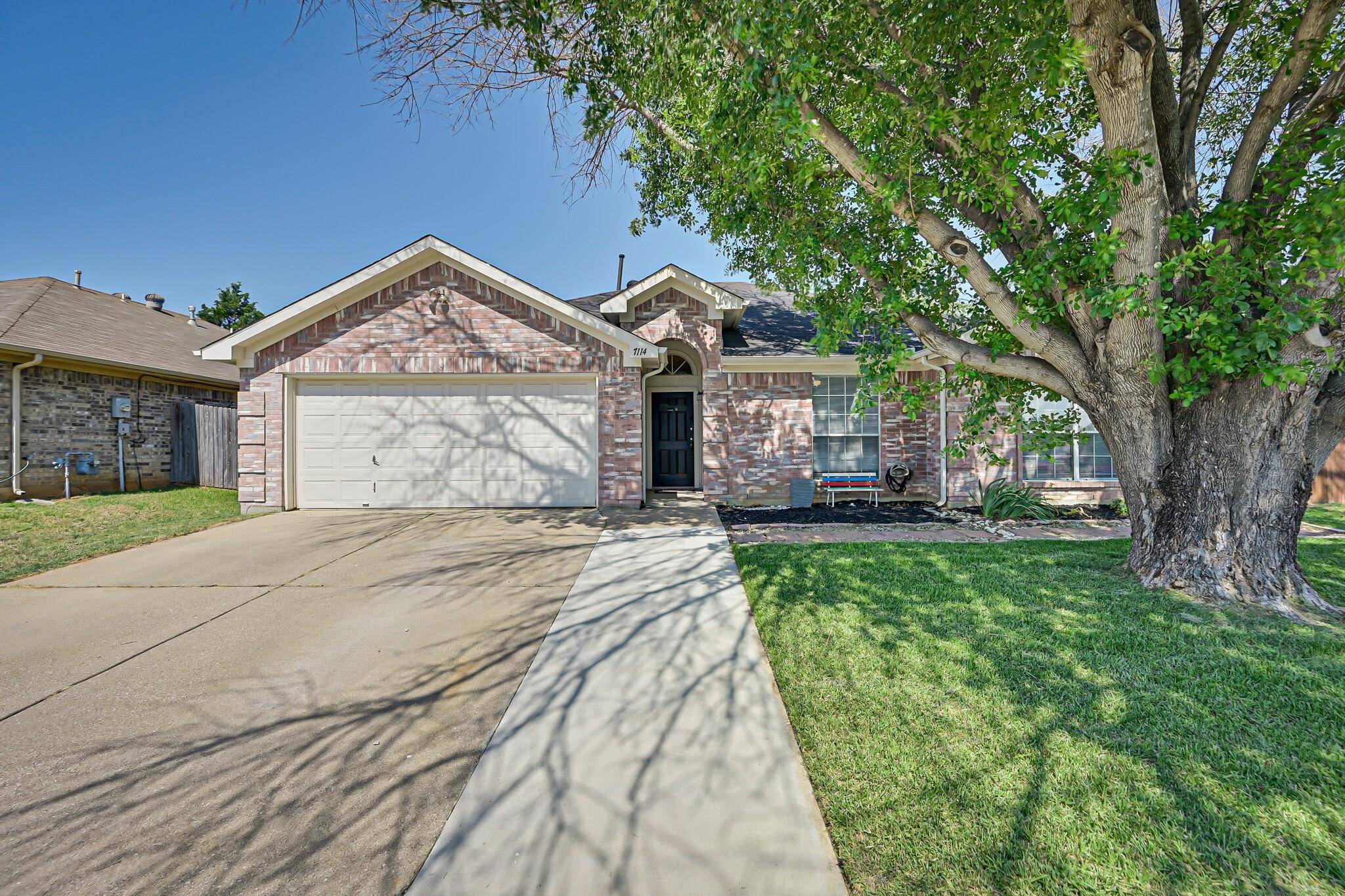 Arlington, TX 76001,7114 Garden Green Drive