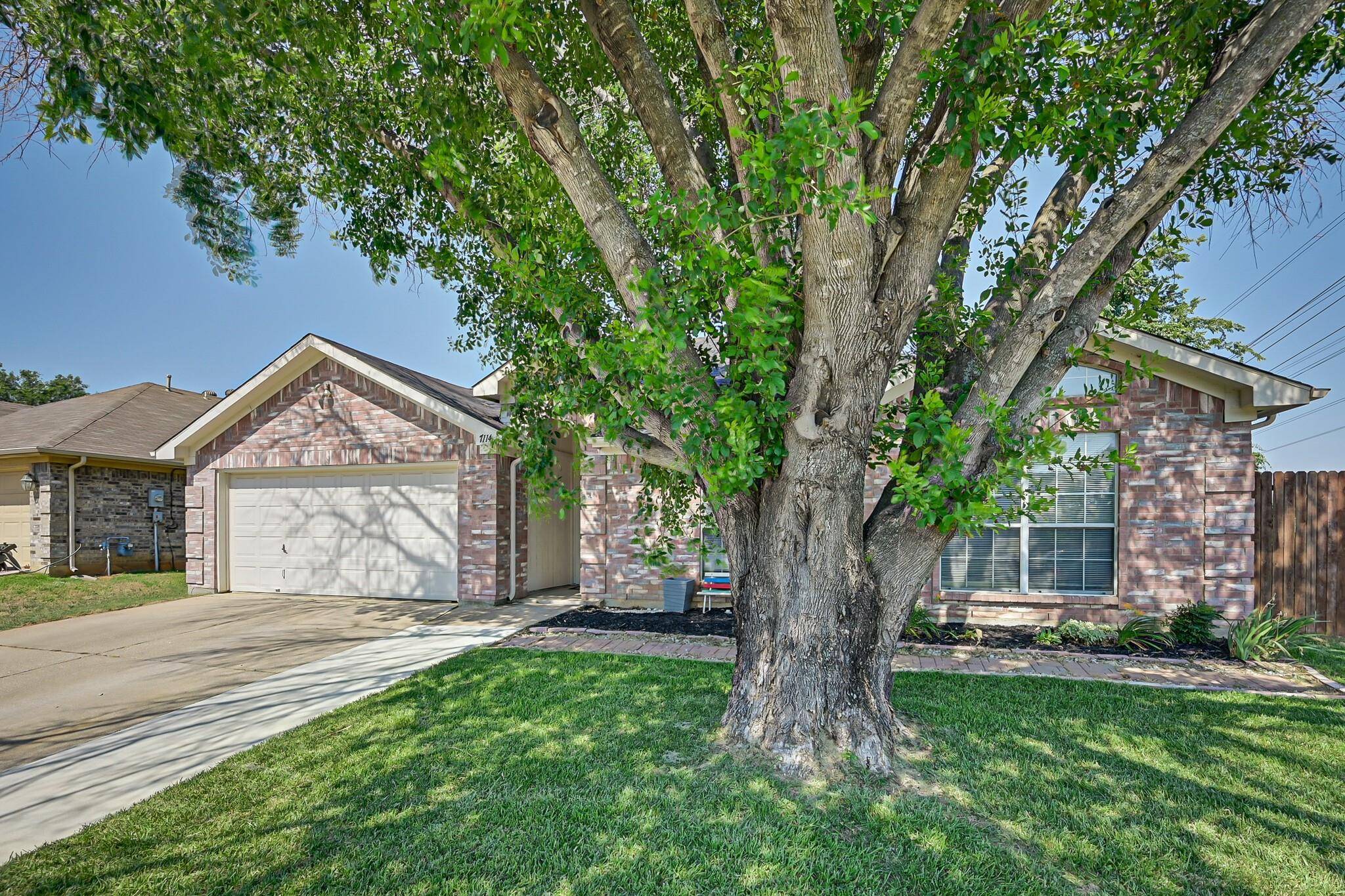 Arlington, TX 76001,7114 Garden Green Drive