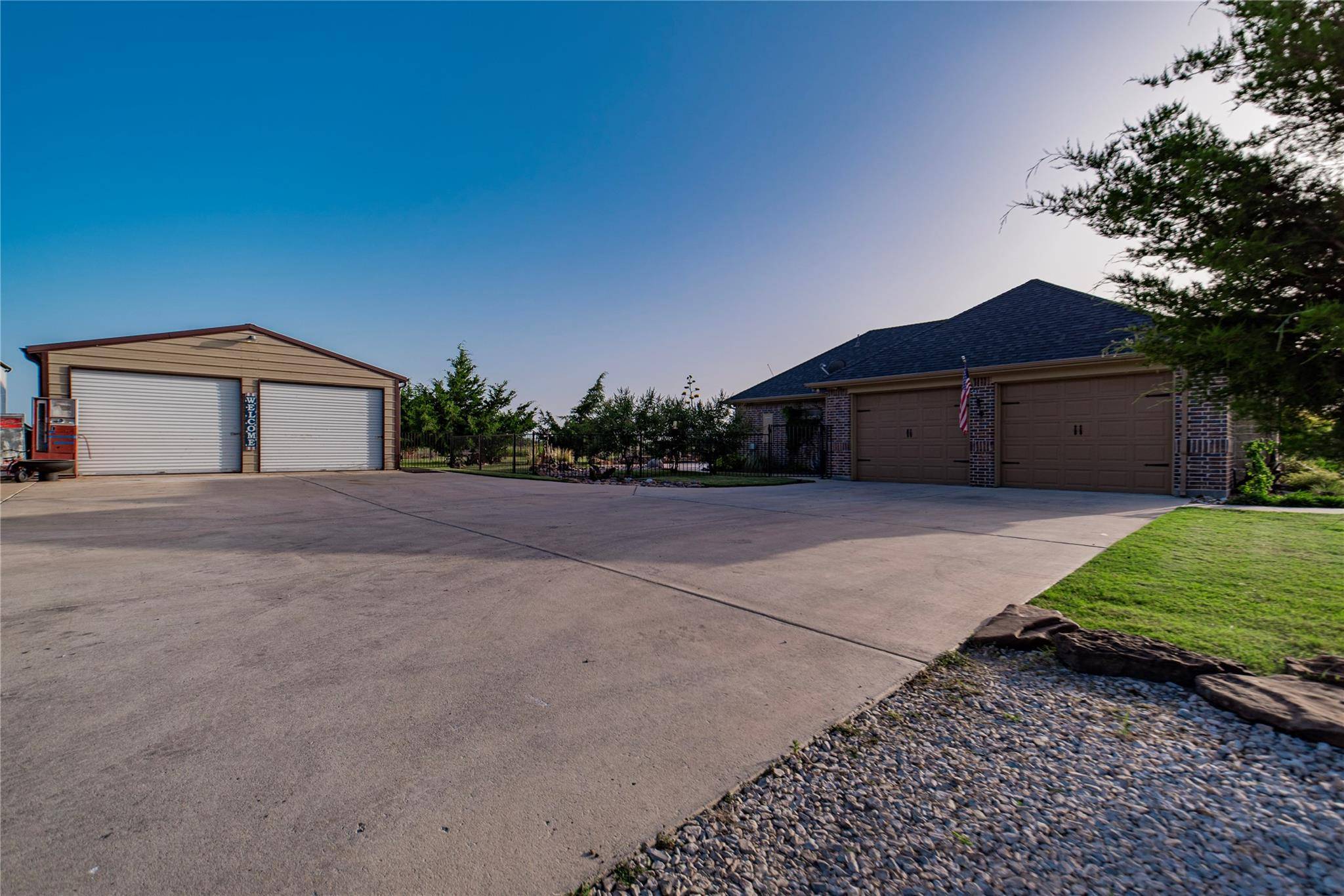 Farmersville, TX 75442,2070 County Road 551