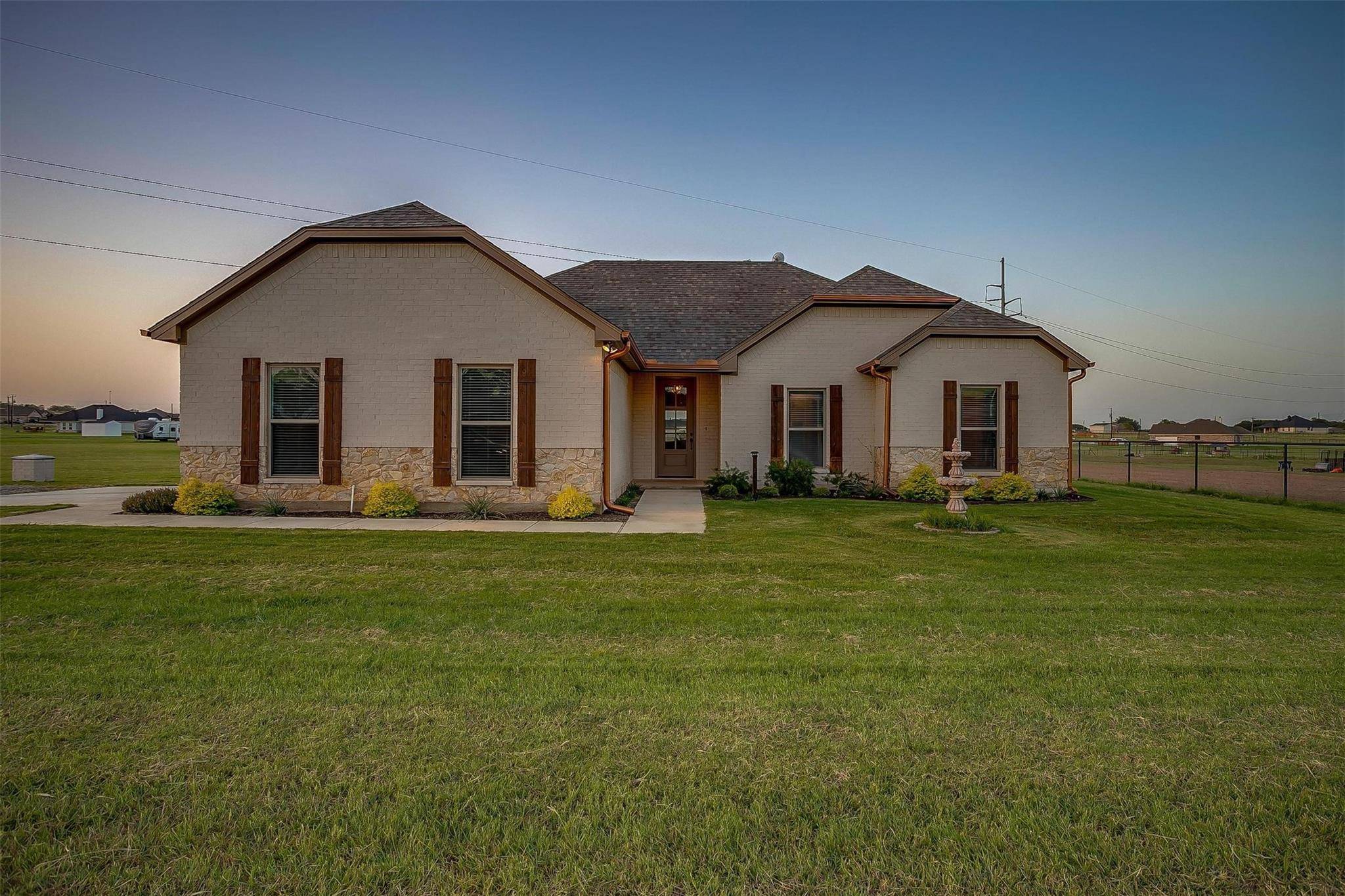 Brock, TX 76087,1201 Young Bend Road