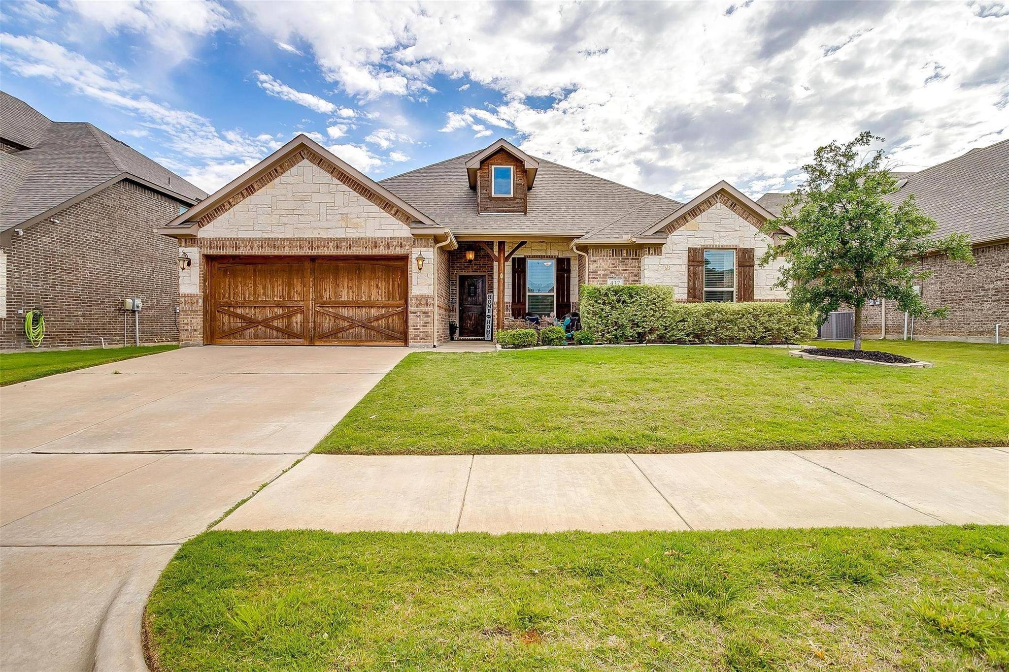 Burleson, TX 76028,437 Hudson Lane