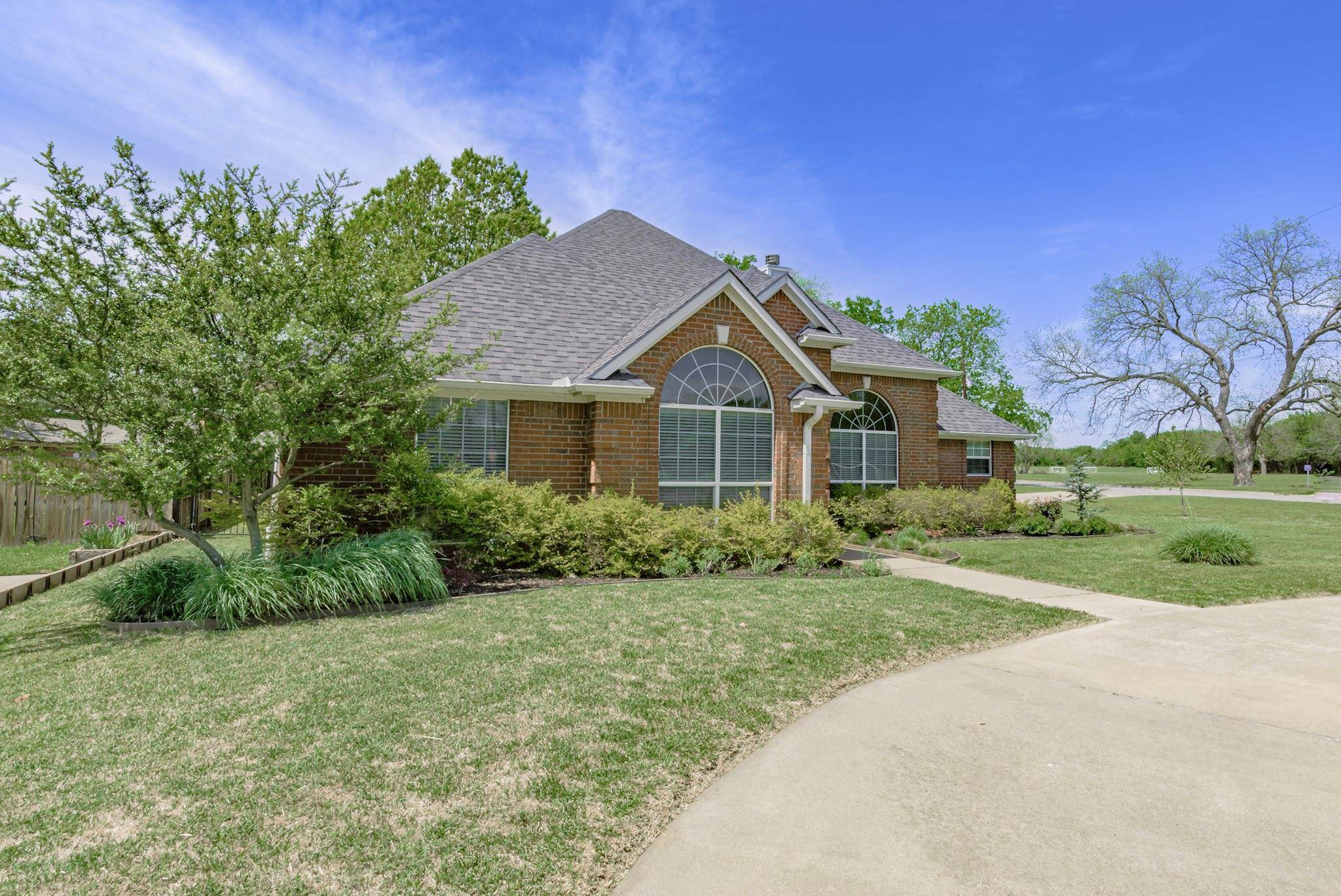 Denison, TX 75020,2110 Rivercrest Circle