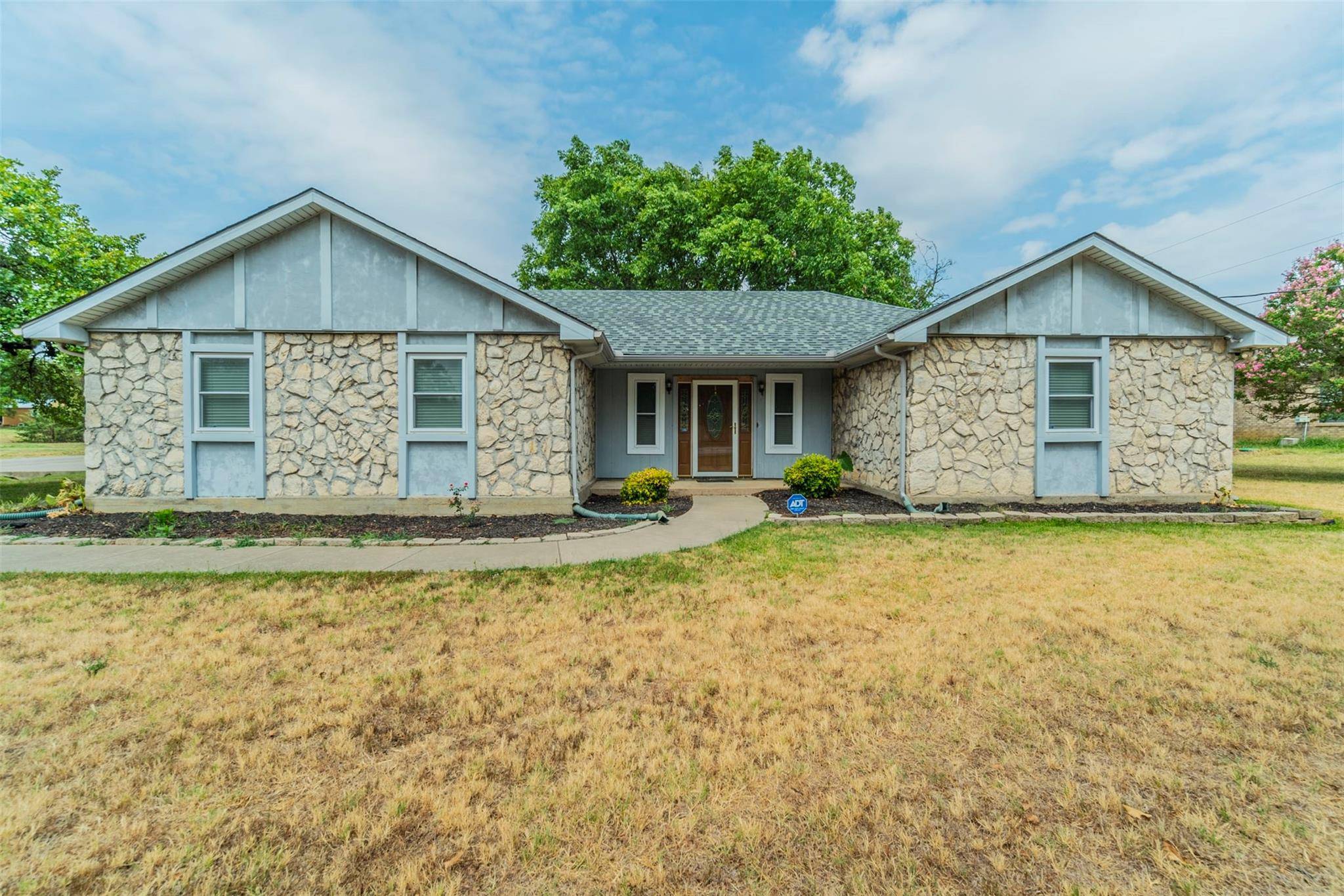 Keene, TX 76031,100 Hyline Drive