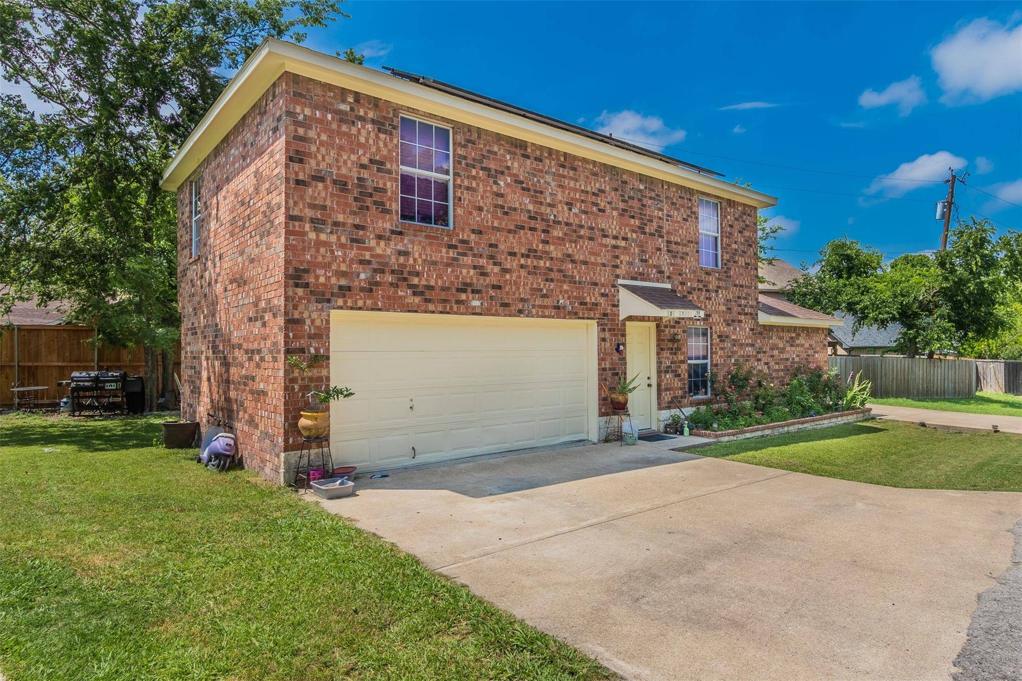 Rockwall, TX 75032,208 Trout Street