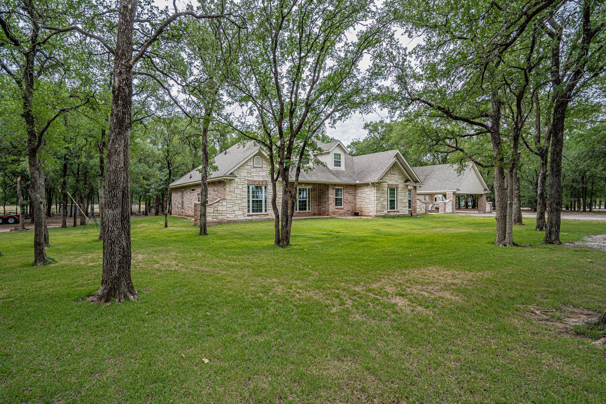 Granbury, TX 76049,119 Tomlinson Road