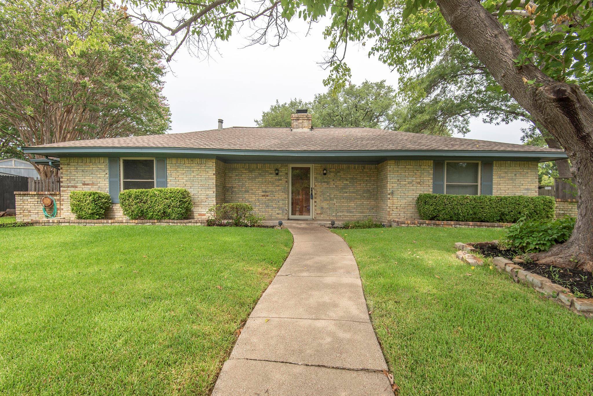 Plano, TX 75075,2713 Oak Circle