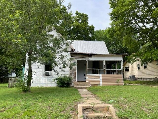 Denison, TX 75020,225 W Monterey Street