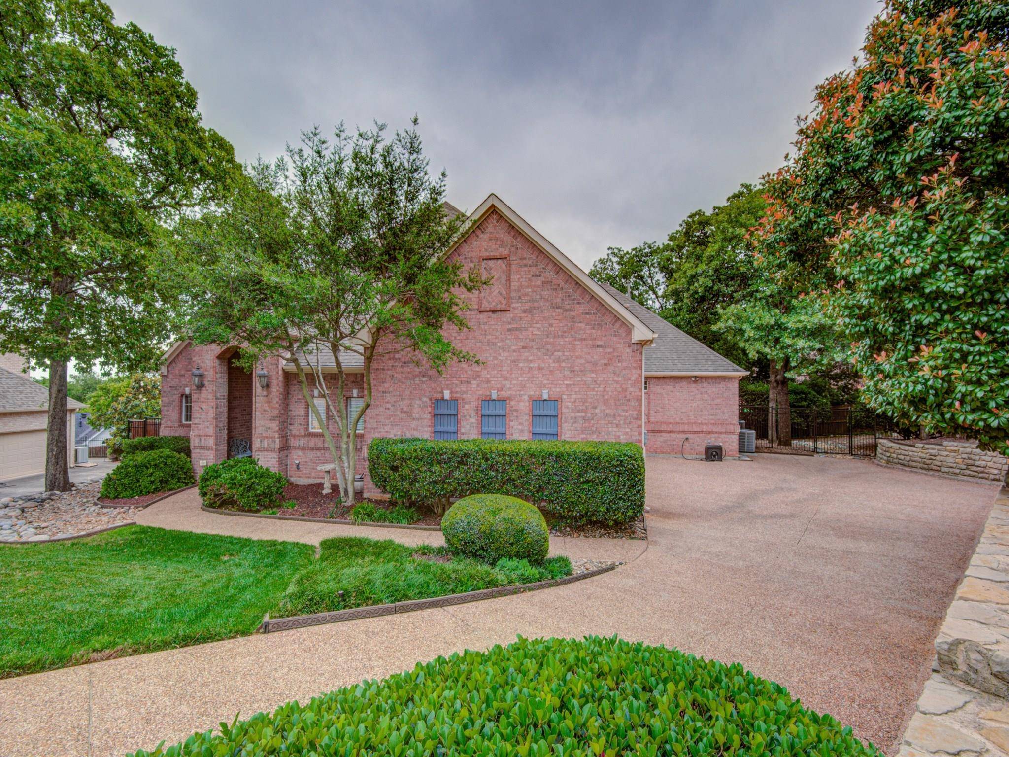 Grapevine, TX 76051,2801 High Point Court